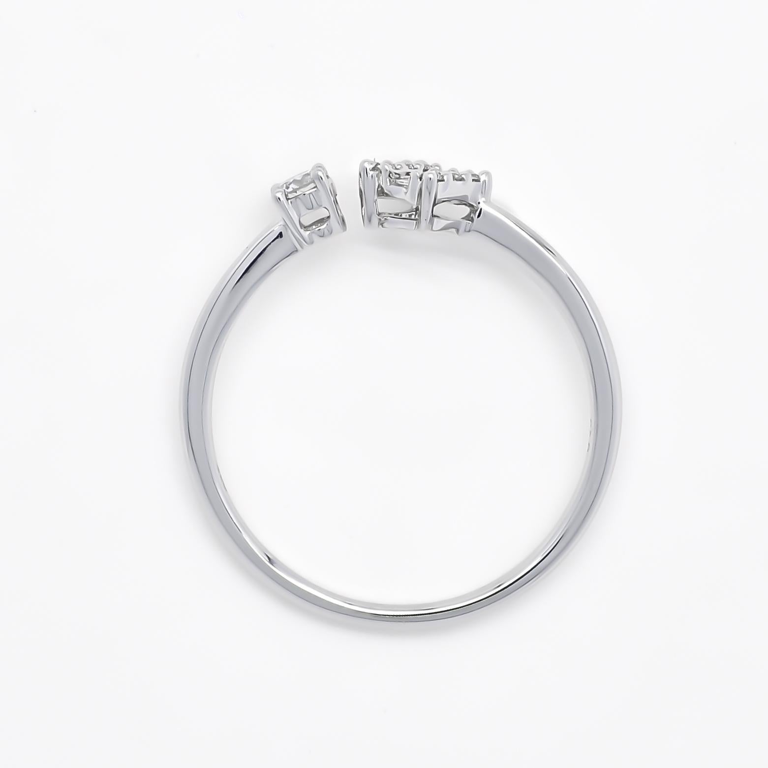 Art Deco 18KT White Gold Natural Diamonds Square Illusion Cluster 2 Design Ring R084993 For Sale