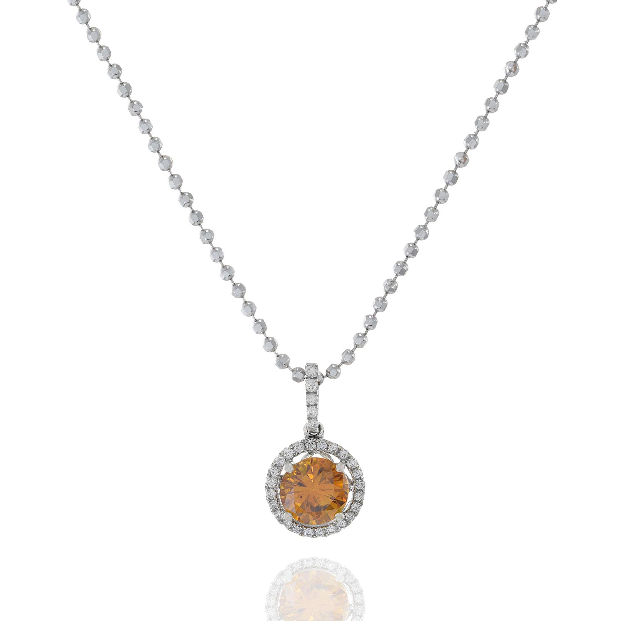 18KT White Gold Natural Orange Diamond Halo Pendant In New Condition For Sale In New York, NY