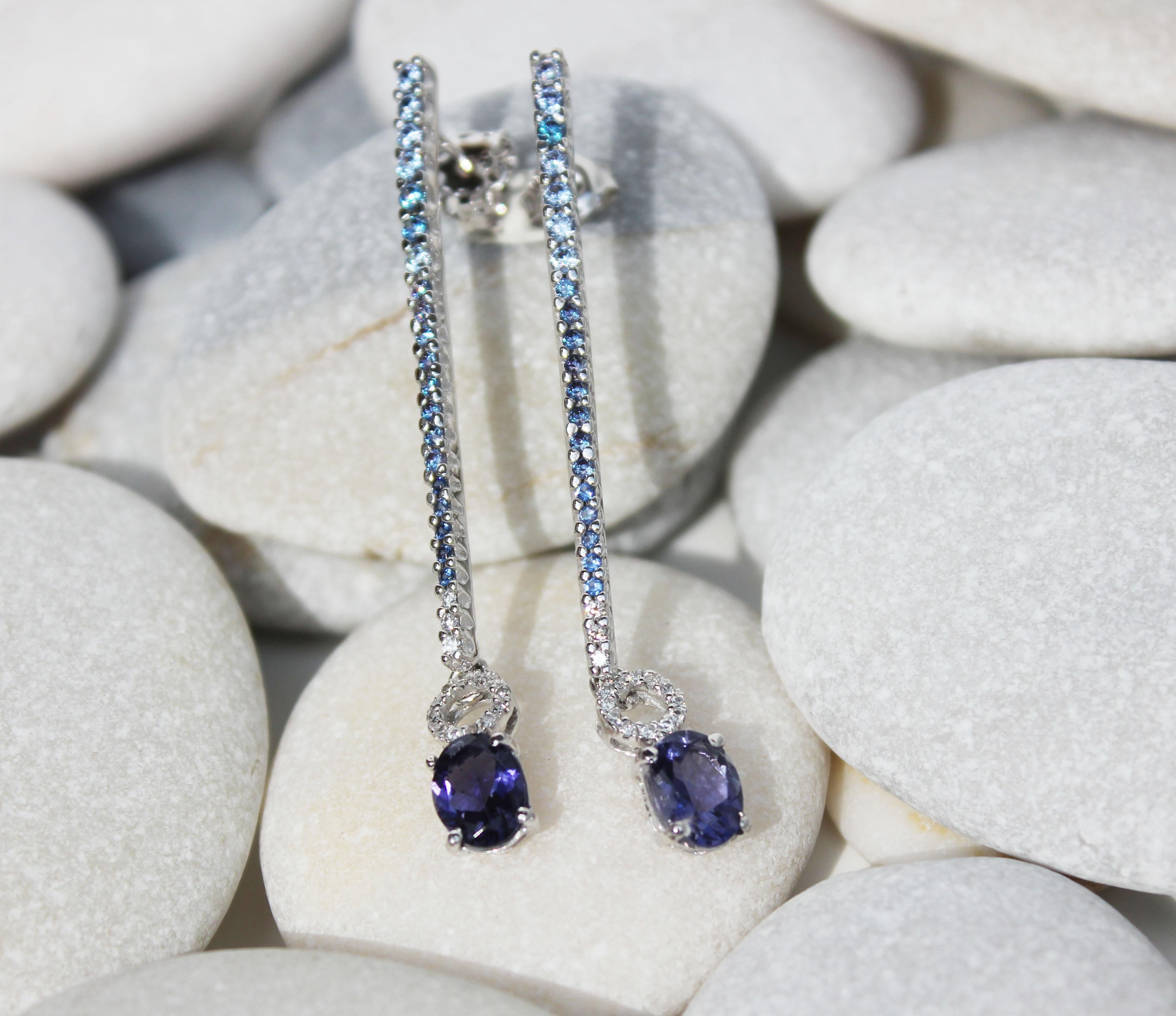 18Kt White Gold Natural Stones White Diamonds Modern Timeless  Earrings In New Condition For Sale In GALLARATE, IT