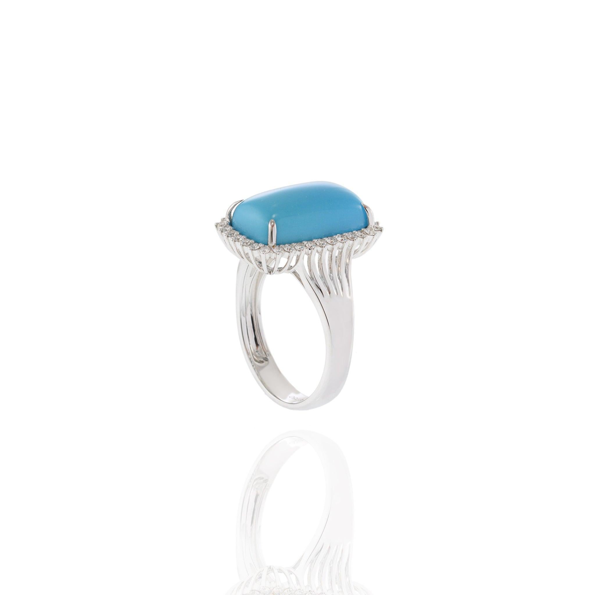 18KT White Gold Natural Turquoise & Diamond Halo Ring In New Condition For Sale In New York, NY