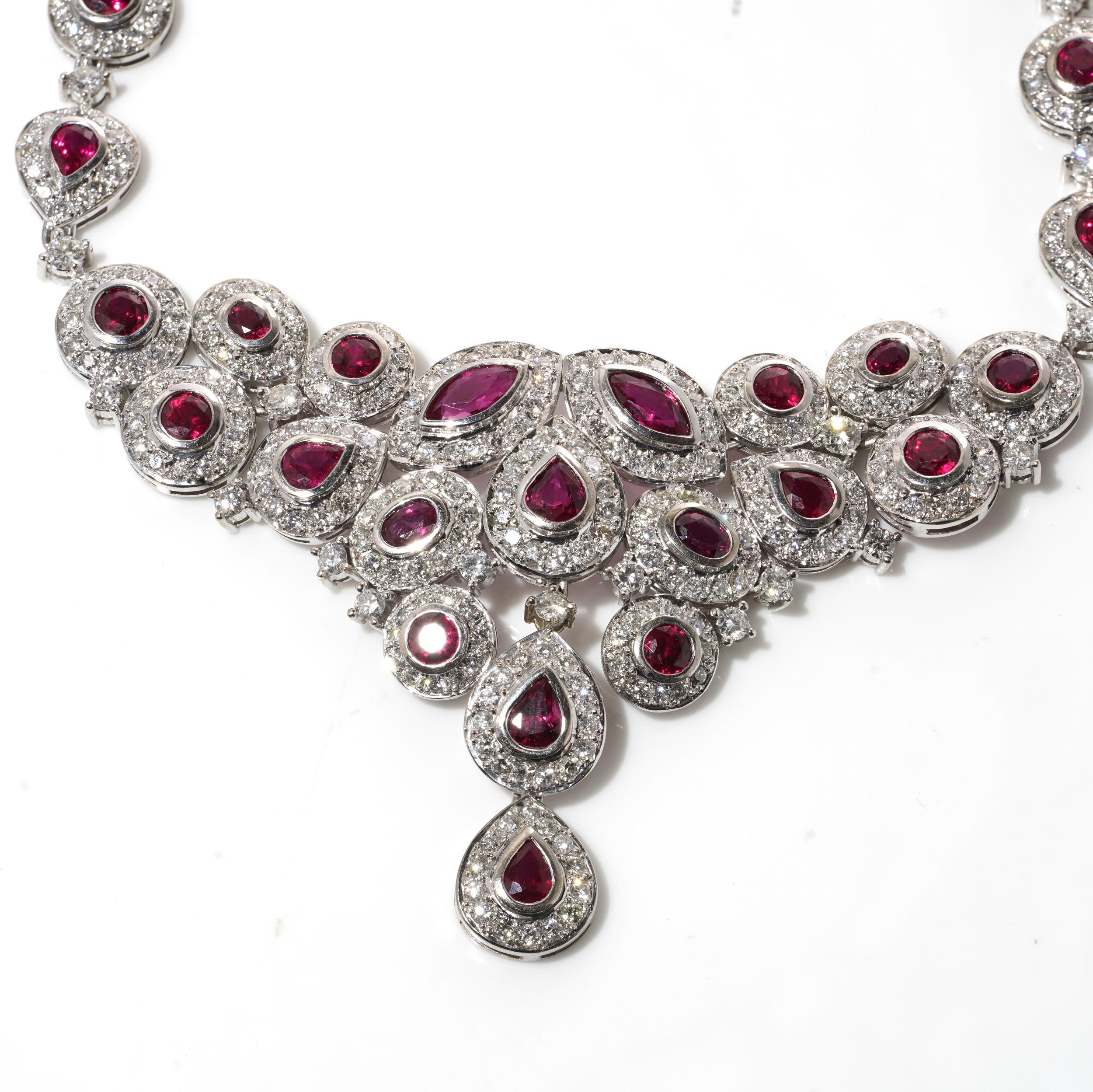 18kt White Gold Necklace with 7.55ct Diamonds & 14.15ct Rubies For Sale 1