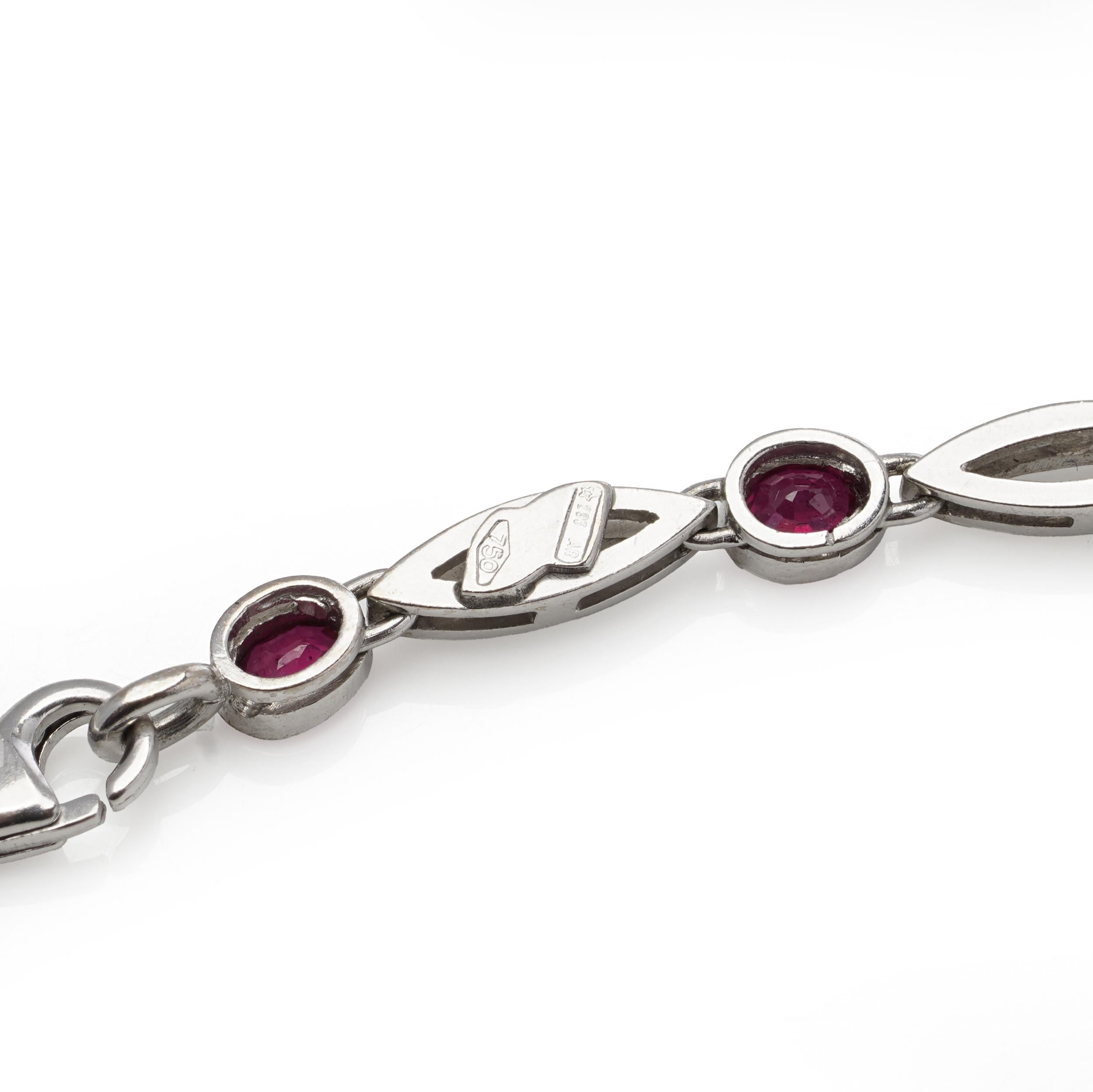 18kt White Gold Necklace with 7.55ct Diamonds & 14.15ct Rubies For Sale 5