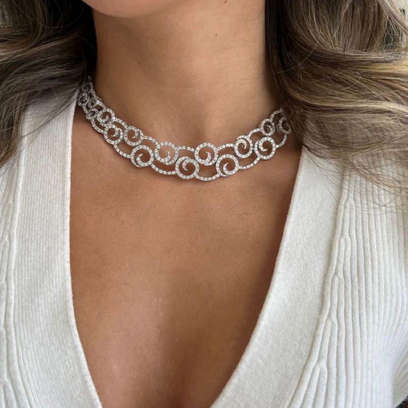 Women's 18kt White Gold Necklace with 15.00 Carats of Diamonds For Sale