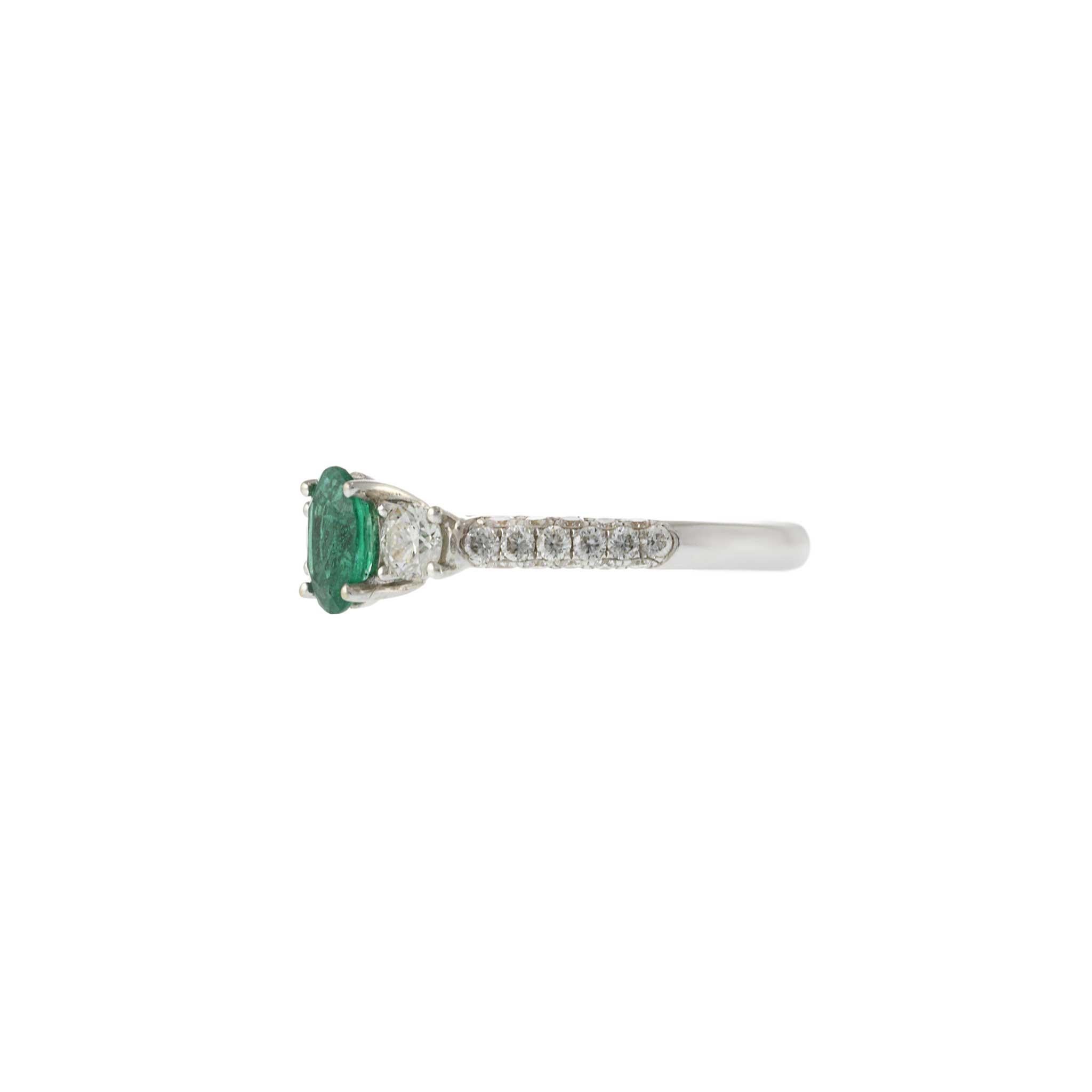 Oval Cut 18KT White Gold Oval Emerald and Diamond Ring For Sale