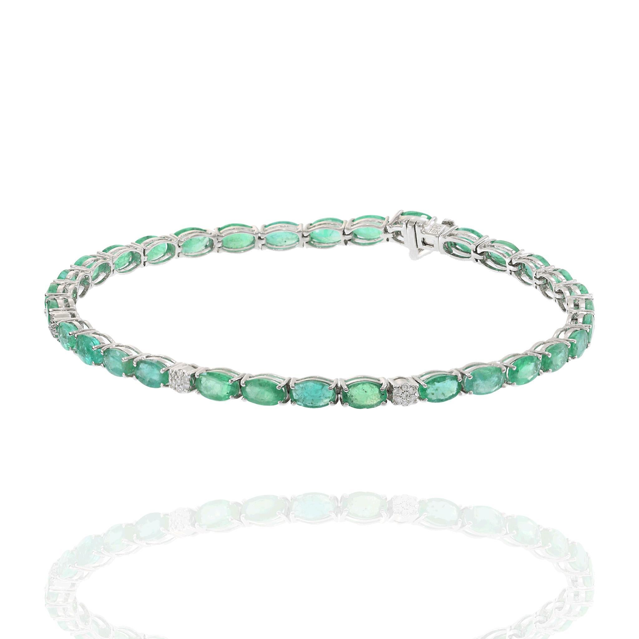 18KT White Gold Oval Emerald and Diamond Tennis Bracelet – 7