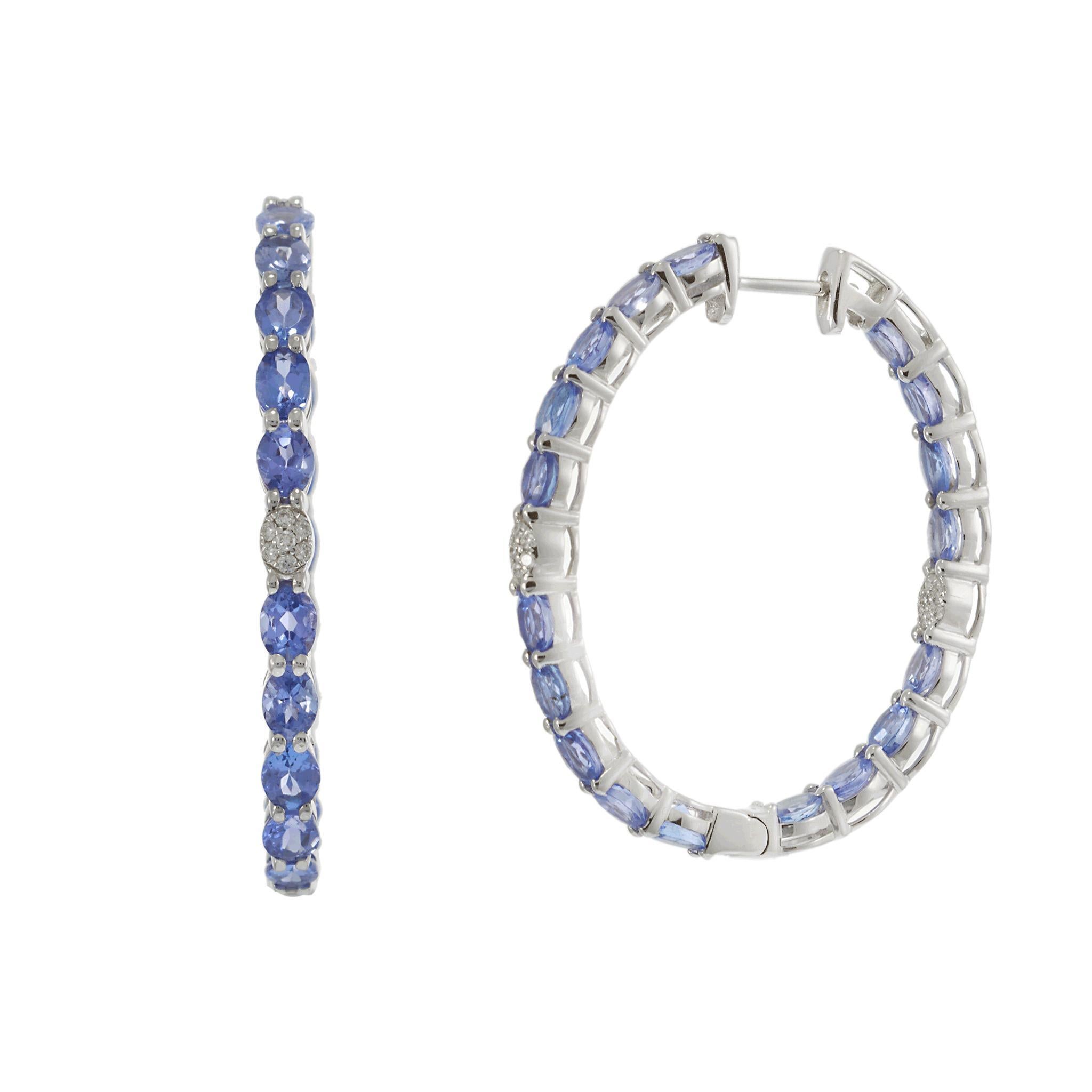 Taille ovale Boucles d'oreilles en or blanc 18KT avec Tanzanite ovale et diamant en vente