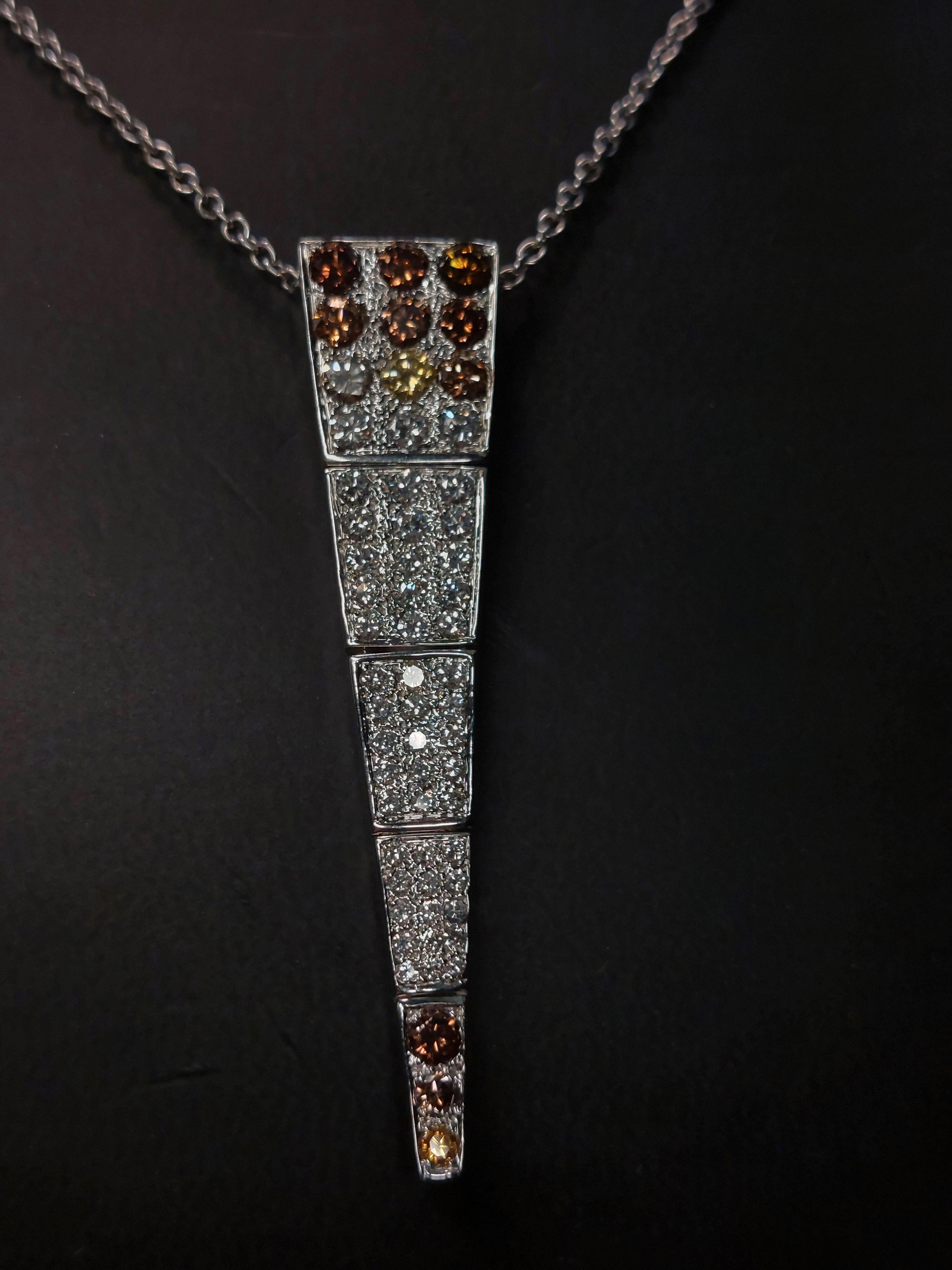 18kt White Gold Pendant and Necklace with 4.9ct White, Yellow and Cognac Diamond For Sale 10