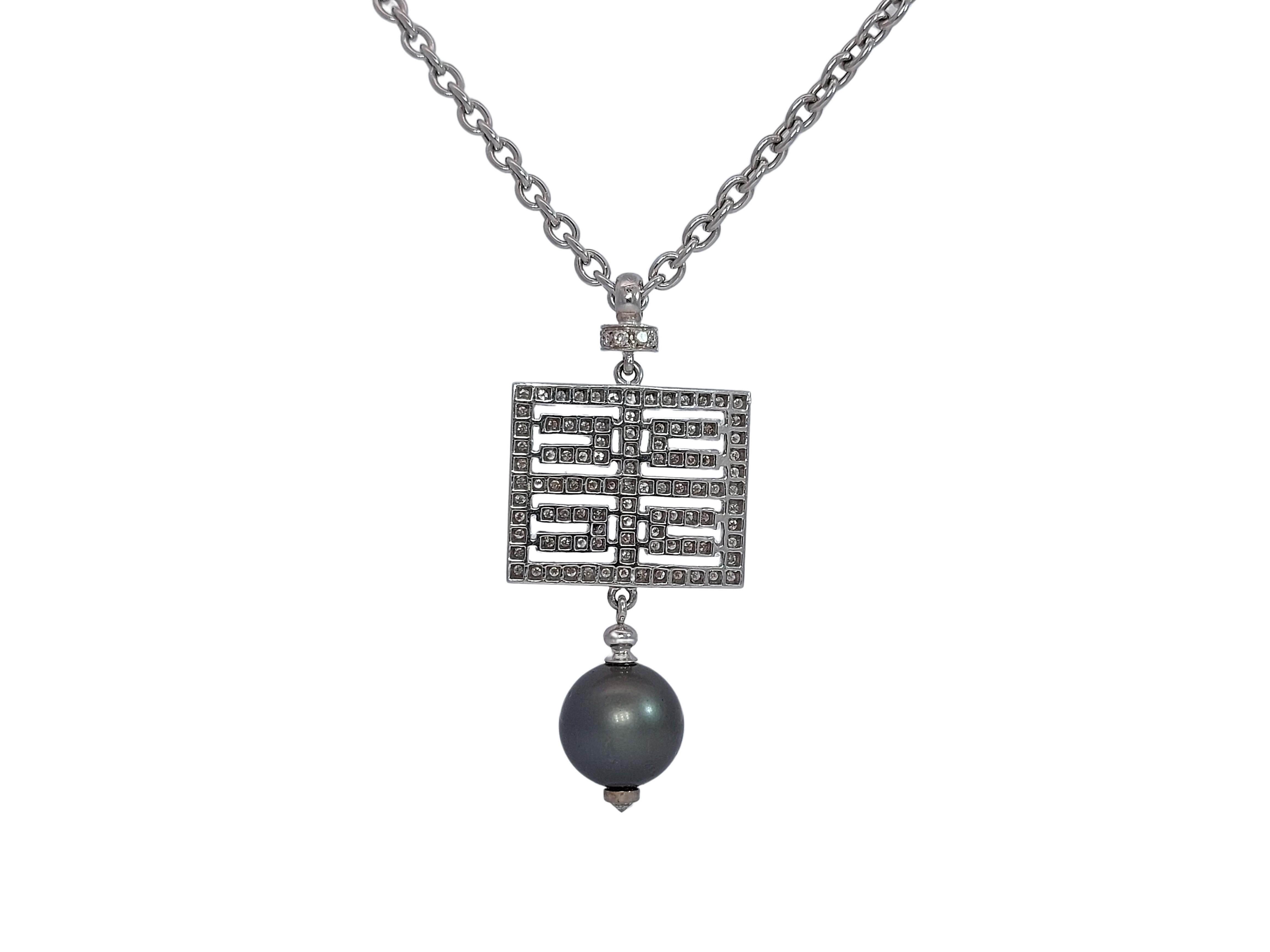 18kt White Gold Pendant / Necklace With 1.08ct Diamonds & Black Tahiti Pearl For Sale 5
