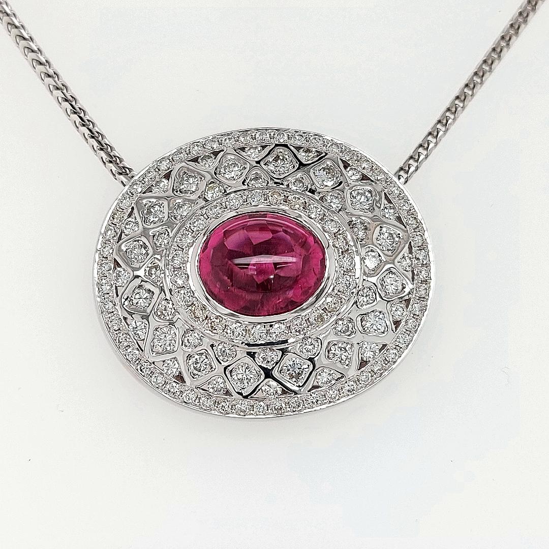 Taille cabochon Collier pendentif en or blanc 18 carats avec 7,72 carats Tourmaline rose, diamants de 5 carats en vente