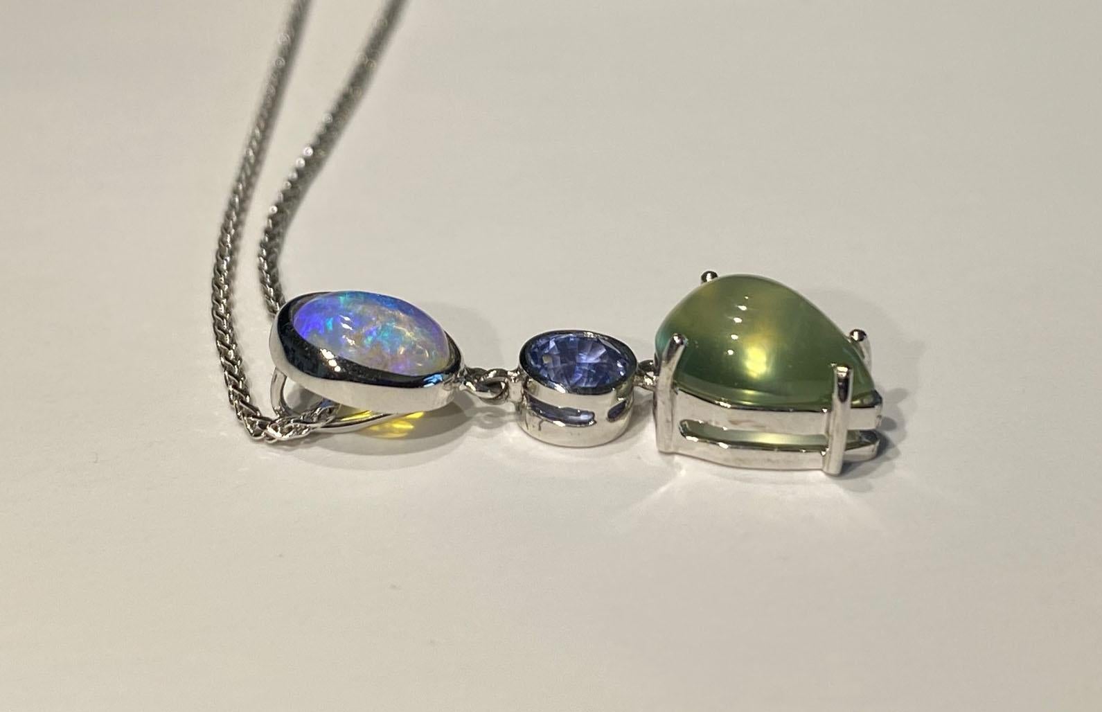 18kt White Gold Pendant with Opal, Sapphire & Phrenite For Sale 2