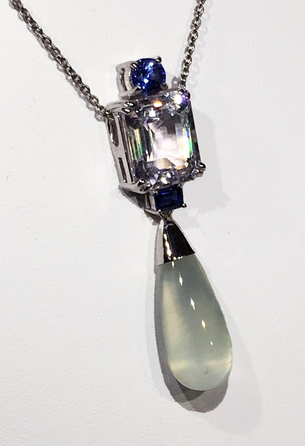 18kt White Gold Pendant with Sapphire, Morganite and Prehnite 2