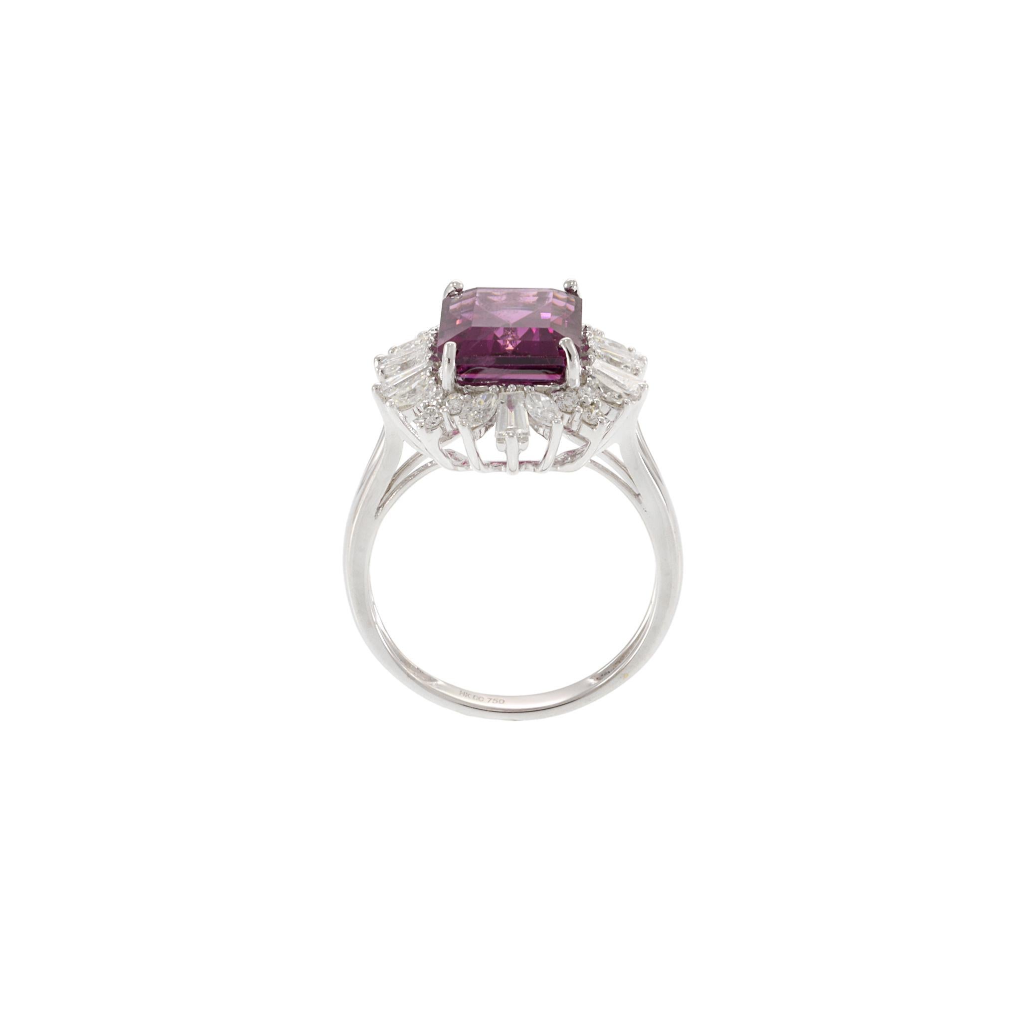 18KT White Gold Rhodolite Garnet And Diamond Cocktail Ring For Sale 3