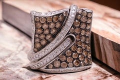 18kt White Gold Ring 1.65 ct. White & 2.2 ct Cognac Diamonds