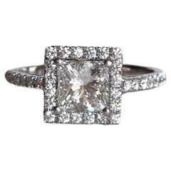 18kt White gold ring 3.00ct , White diamonds 1.32ct , Princess cut, solitaire.