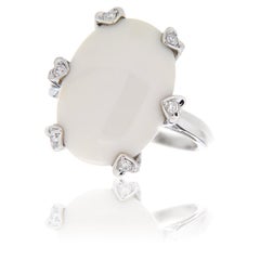 Bague en or blanc 18 carats avec agate blanche brillante naturelle et diamants taille brillant de 0,18 carat