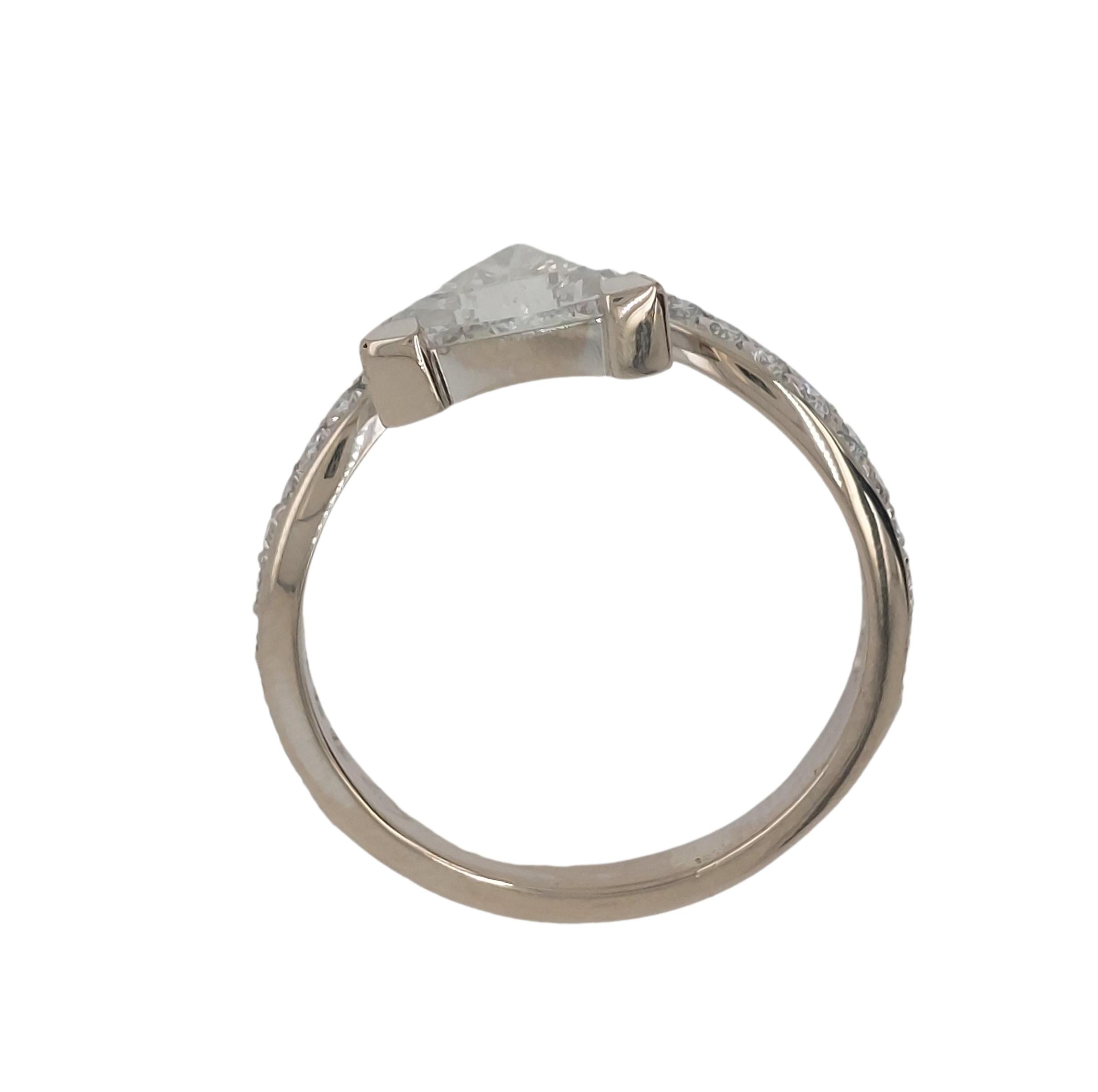 Artisan 18kt White Gold Ring with 1.02ct Triangle Diamond & 0.4ct Brilliant Cut Diamonds For Sale