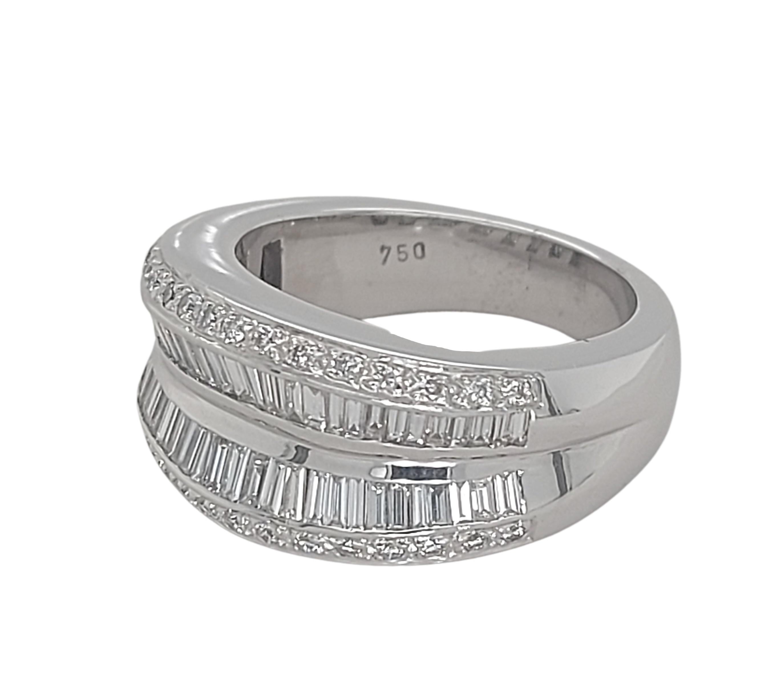 Artisan 18kt White Gold Ring with 2 ct Baguette & Brilliant Cut Diamonds For Sale