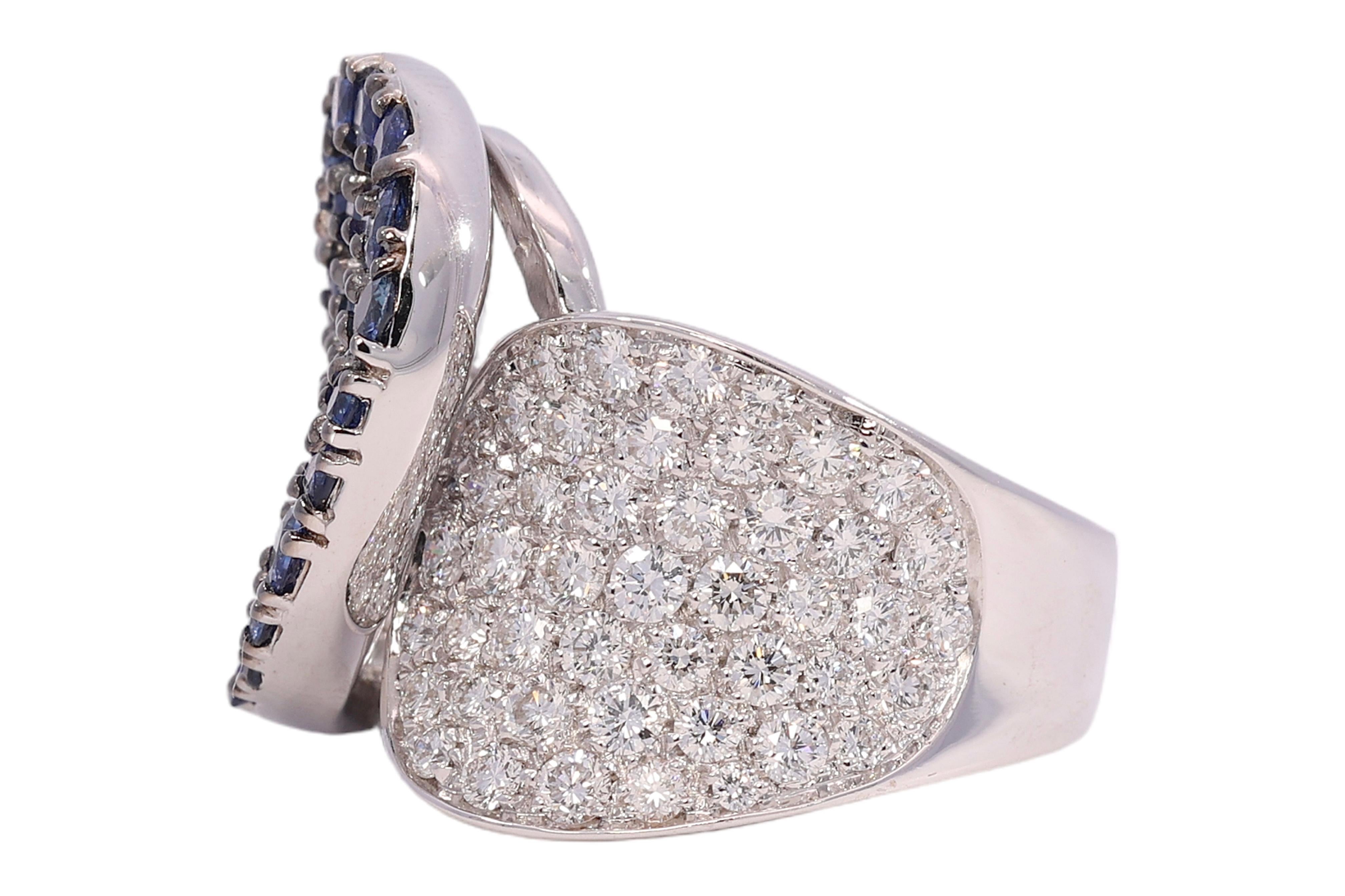 18 Karat White Gold Ring with 3.2 Carat Sapphires and 1.85 Carat Diamonds For Sale 6