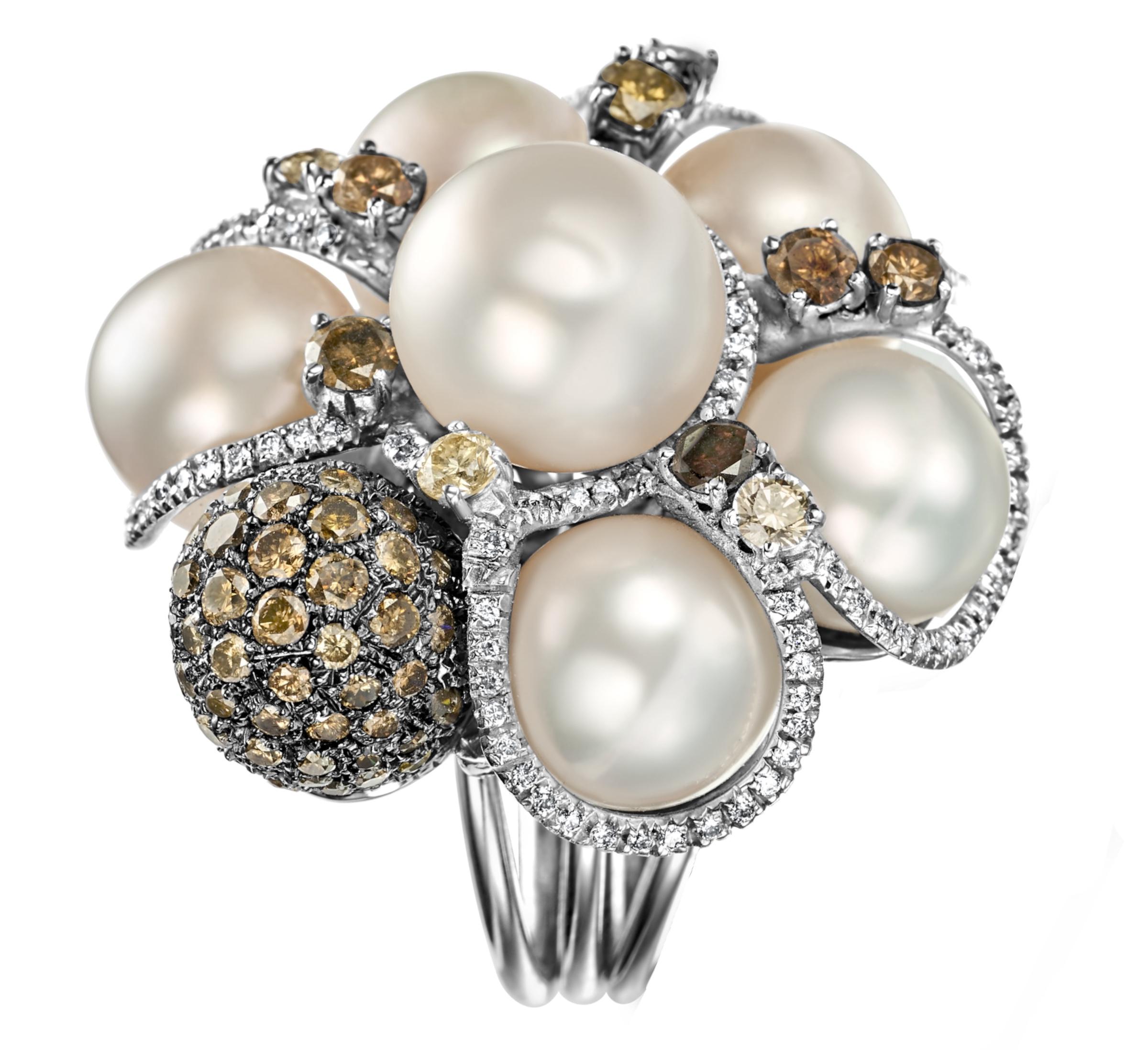 18 Karat Weißgold Ring mit 3,65 Karat Diamanten und Perlen, kann mit Armband gekauft werden im Angebot 2