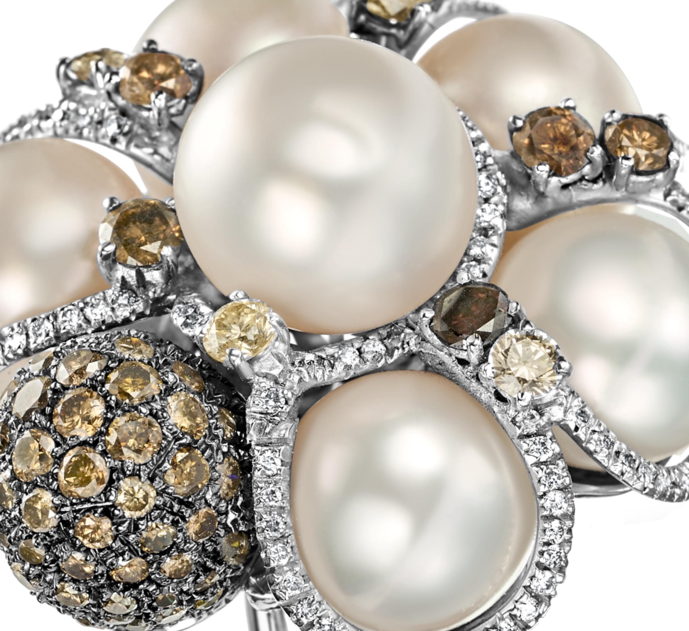 18 Karat Weißgold Ring mit 3,65 Karat Diamanten und Perlen, kann mit Armband gekauft werden im Angebot 1