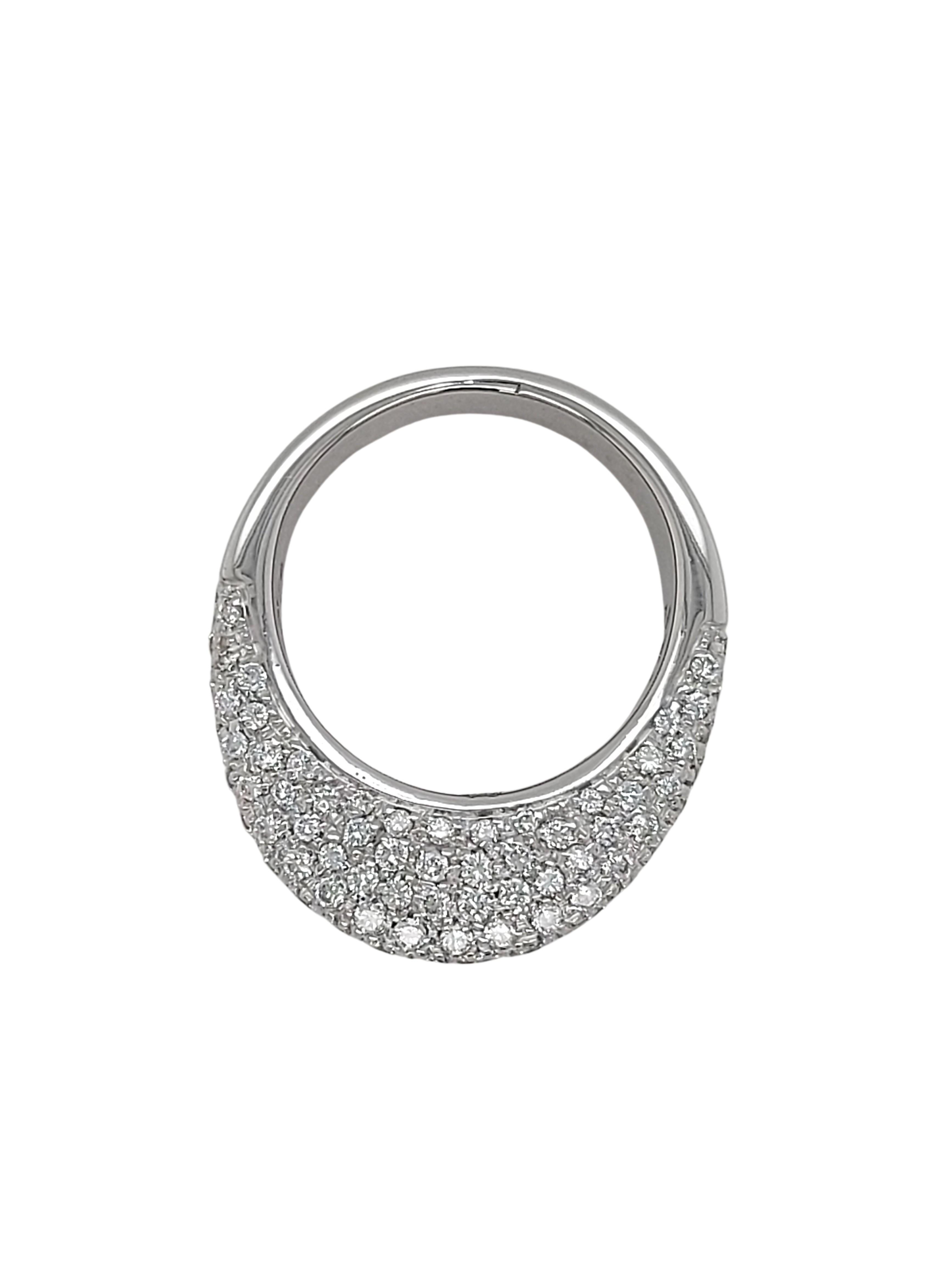 Stunning 18kt White Gold Ring with 4.22ct Brilliant Cut Diamonds E/F VVS-Loupe Clean

Diamonds: 211 brilliant cut diamonds, together 4.22ct

Material: 18kt white gold

Total weight: 15.5 gram / 0.545 oz / 10.0 dwt

Ring size: 57 EU  / 8 US ( can be