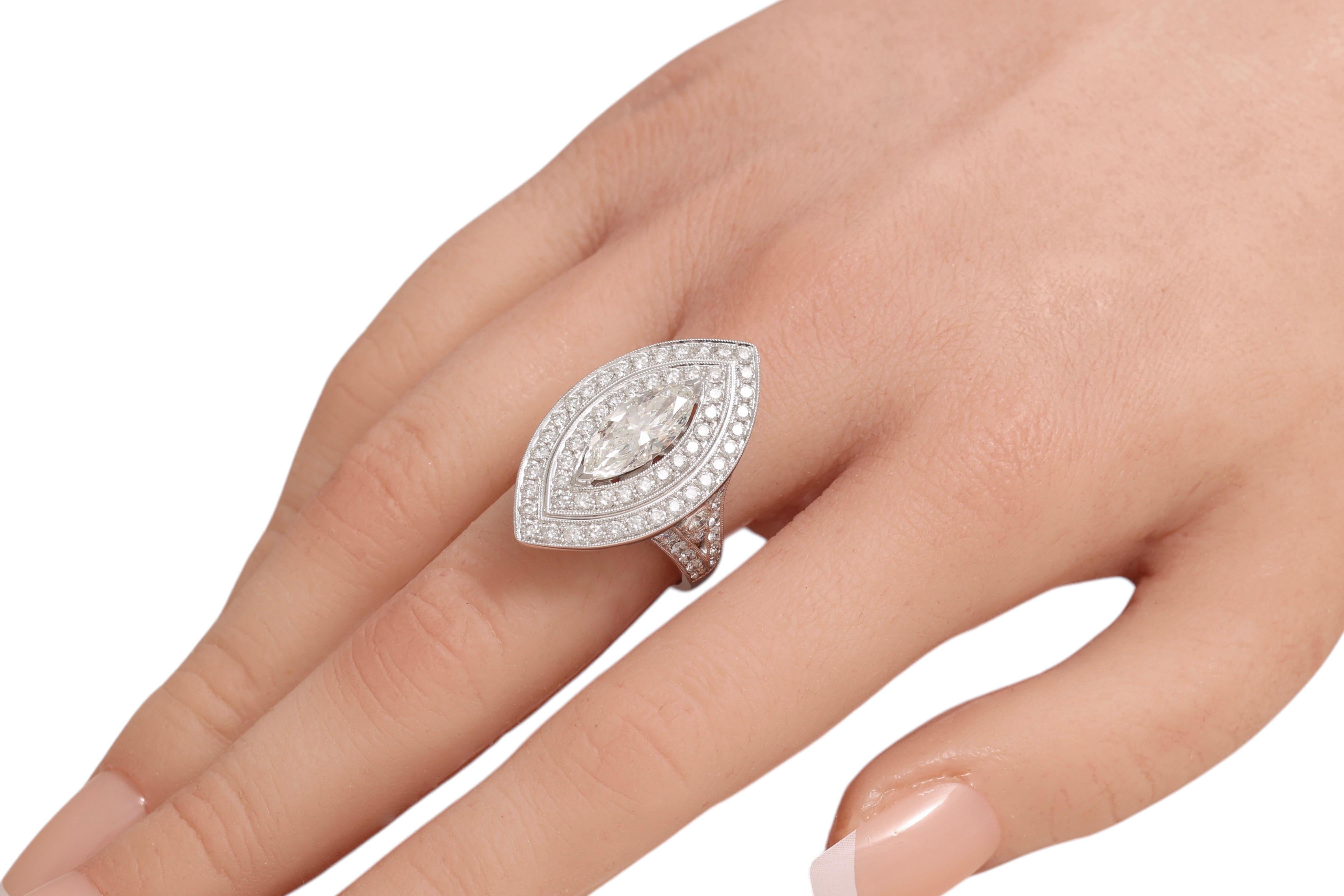 18kt White Gold Ring With Large 1.78 Carat Marquise Diamond & Brilliant Diamonds For Sale 5