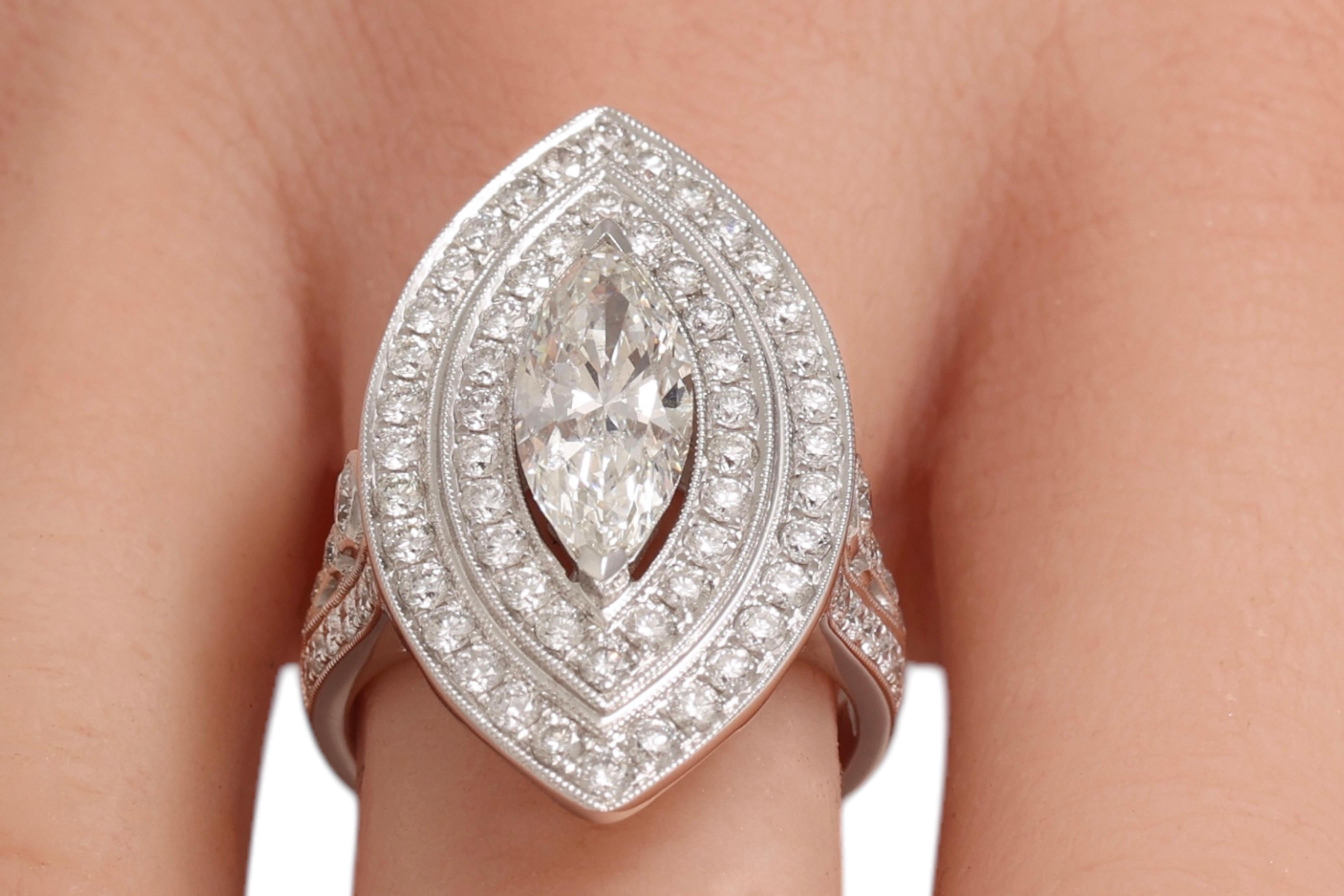 18kt White Gold Ring With Large 1.78 Carat Marquise Diamond & Brilliant Diamonds For Sale 8