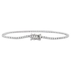 18-Karat-Weißgold-Tennisarmband mit Diamanten im Rundschliff (1,48 Karat) in