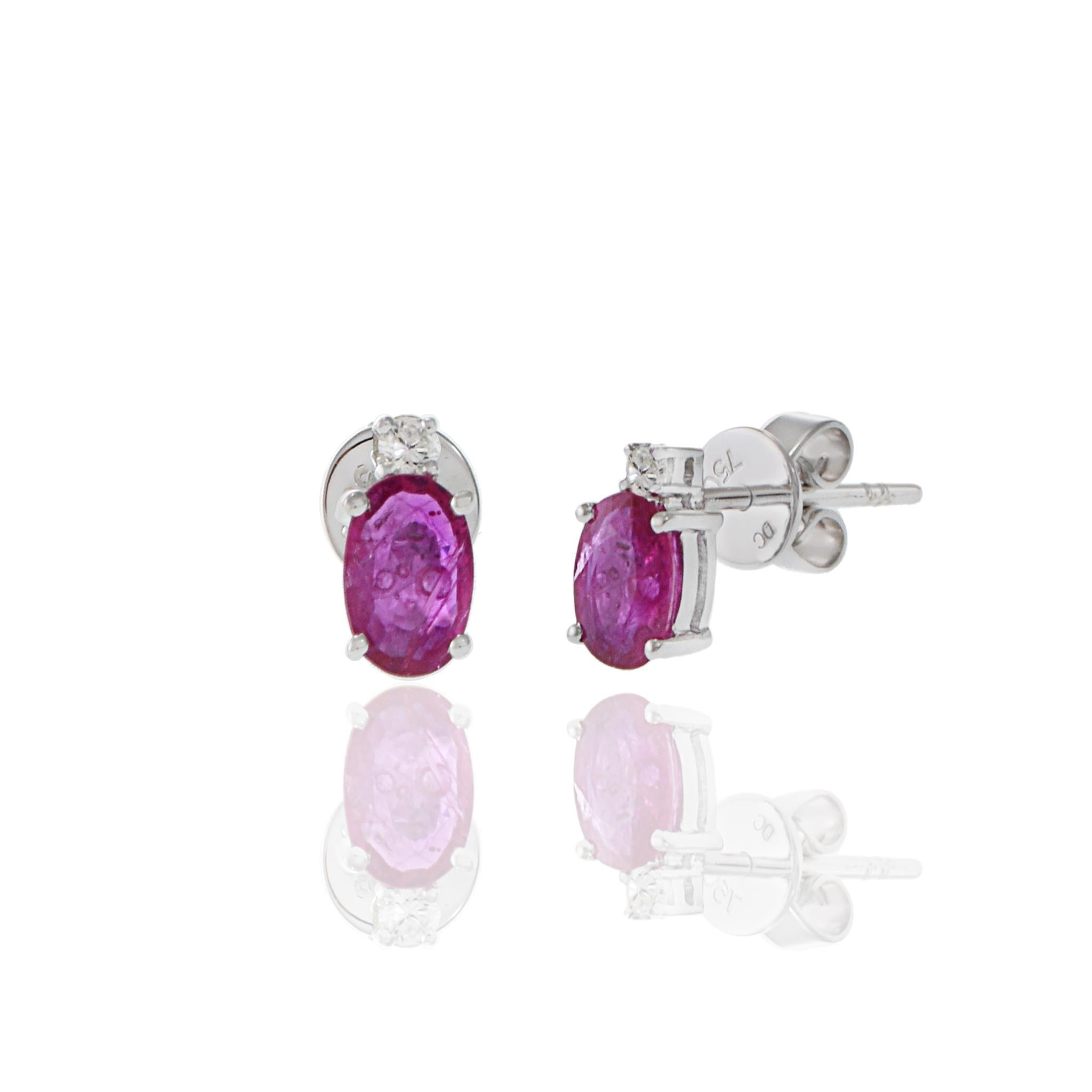 18KT White Gold Ruby And Diamond Earrings In New Condition For Sale In New York, NY
