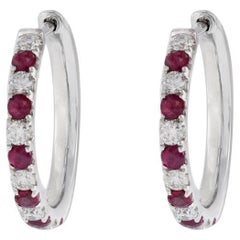 18KT Creolen aus Weißgold mit Rubin und Diamanten