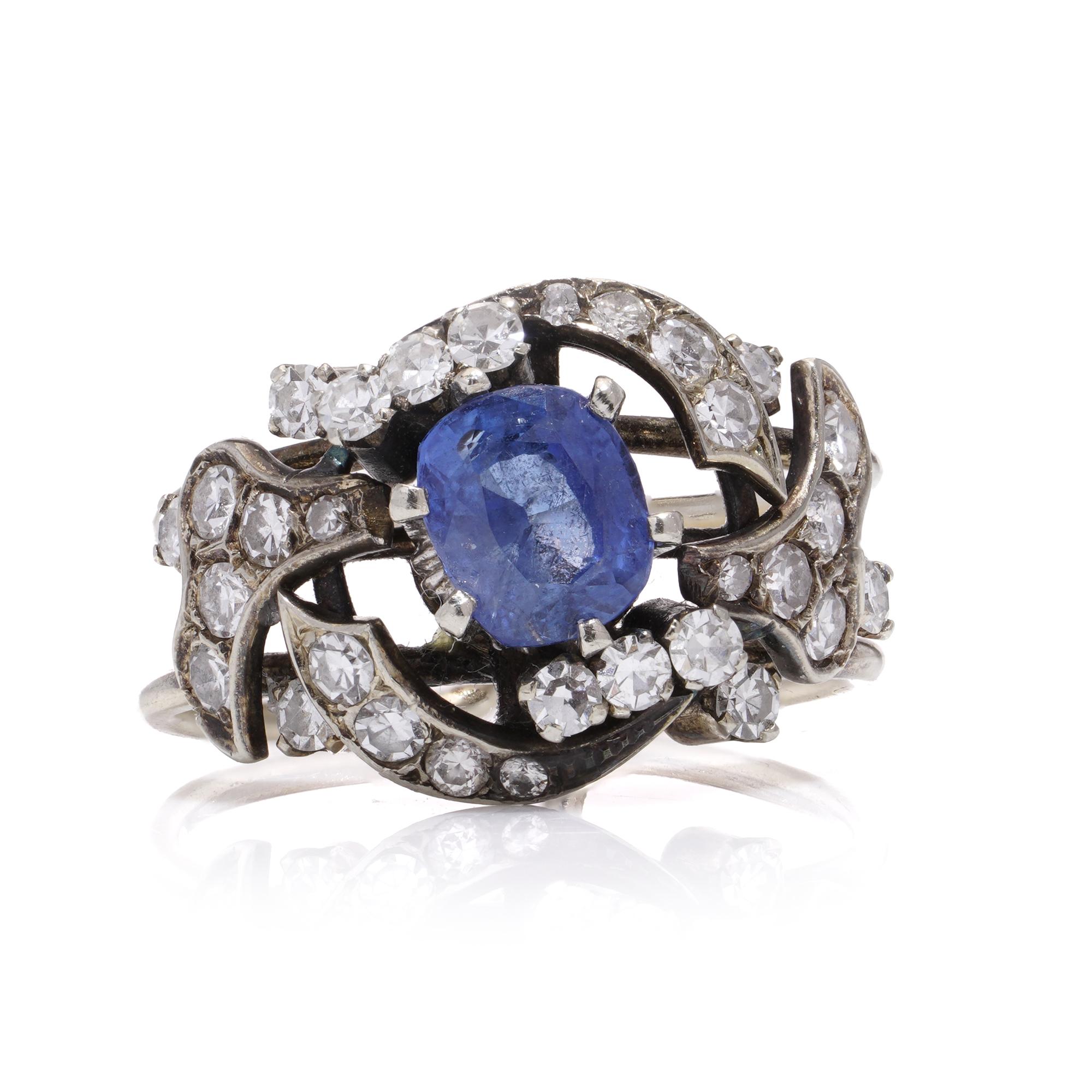 Oval Cut 18kt white gold Sapphire and Diamond cluster For Sale