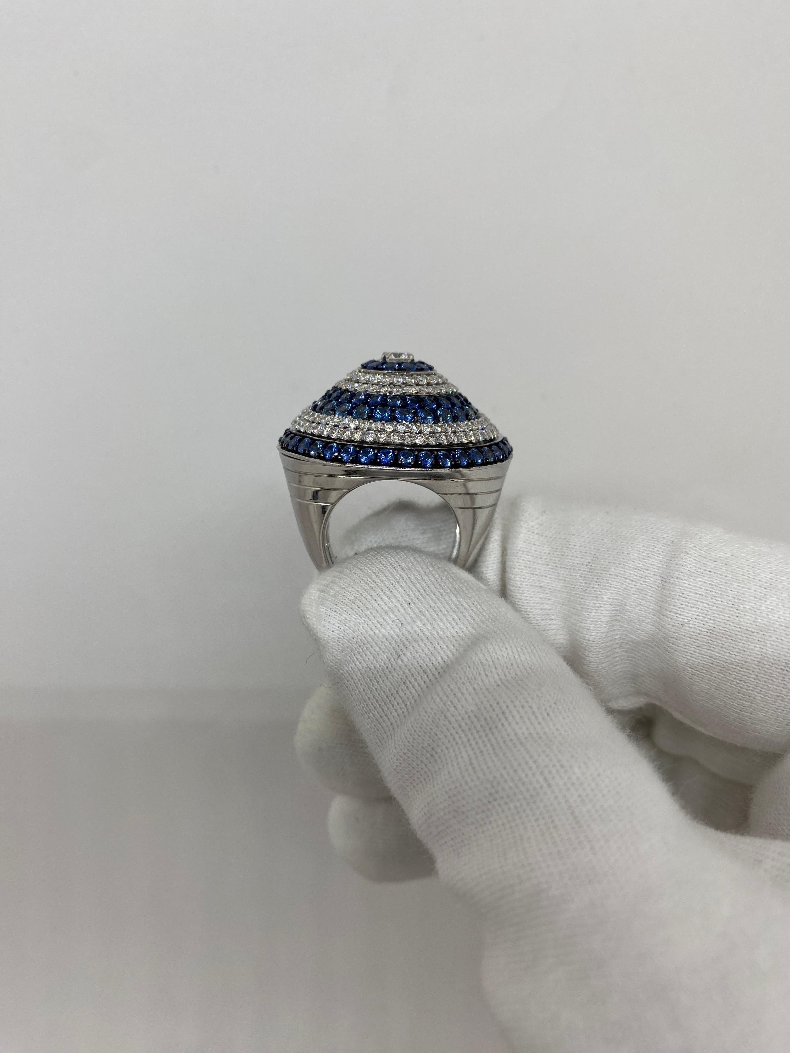 18Kt White Gold Spiral Ring Blue Sapphires 4.50 ct White Diamonds 2.15 ct G VVS For Sale 1