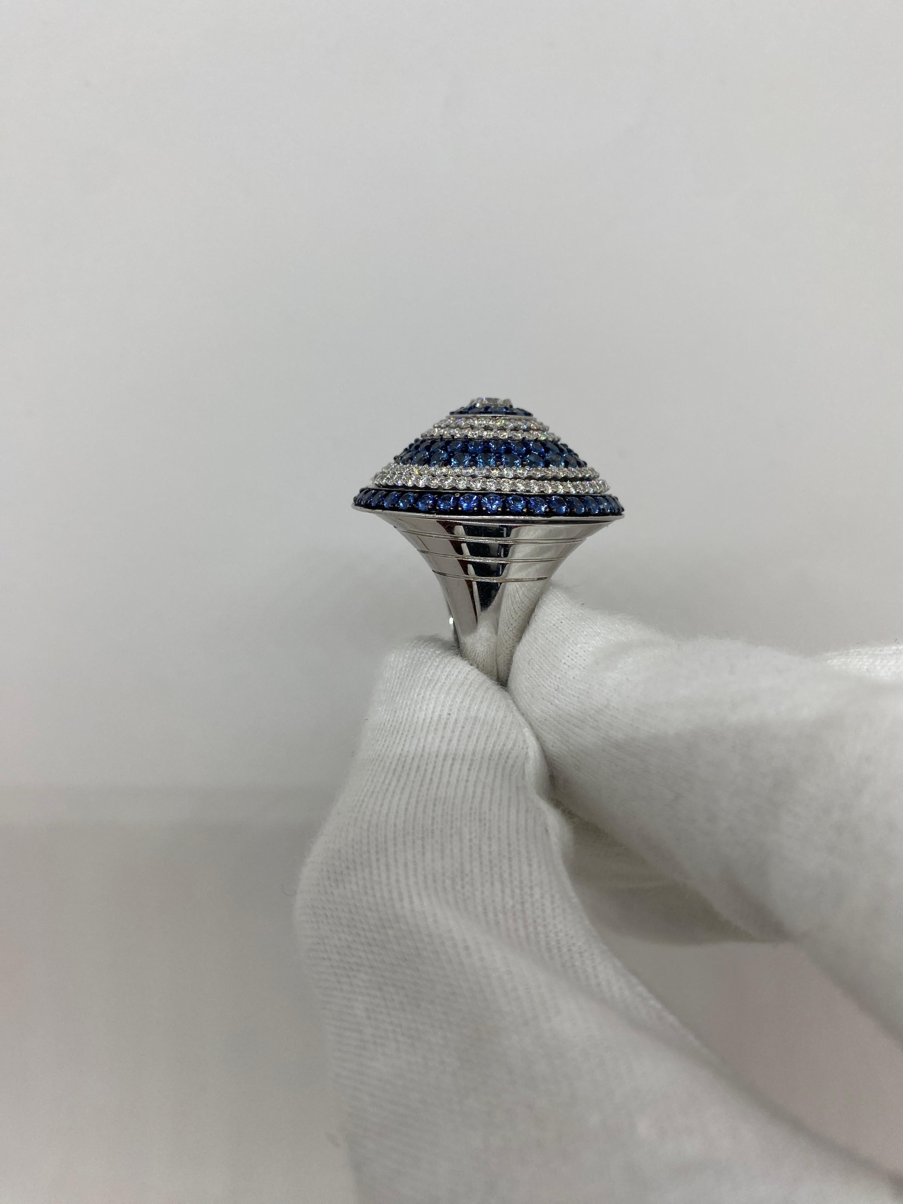 18Kt White Gold Spiral Ring Blue Sapphires 4.50 ct White Diamonds 2.15 ct G VVS For Sale 2
