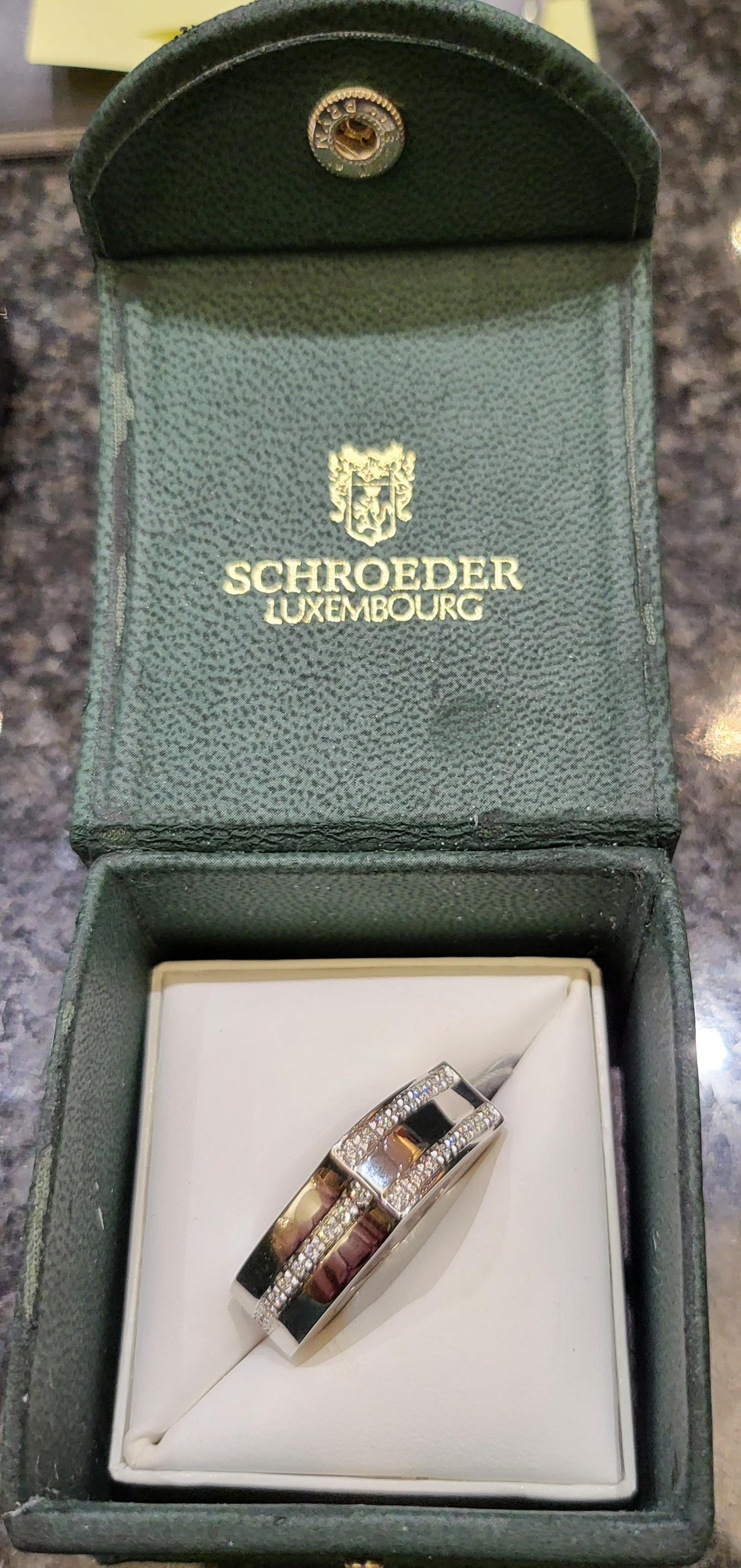 18kt White Gold Square, Wave Schroeder Joailliers Ring with Diamonds For Sale 6