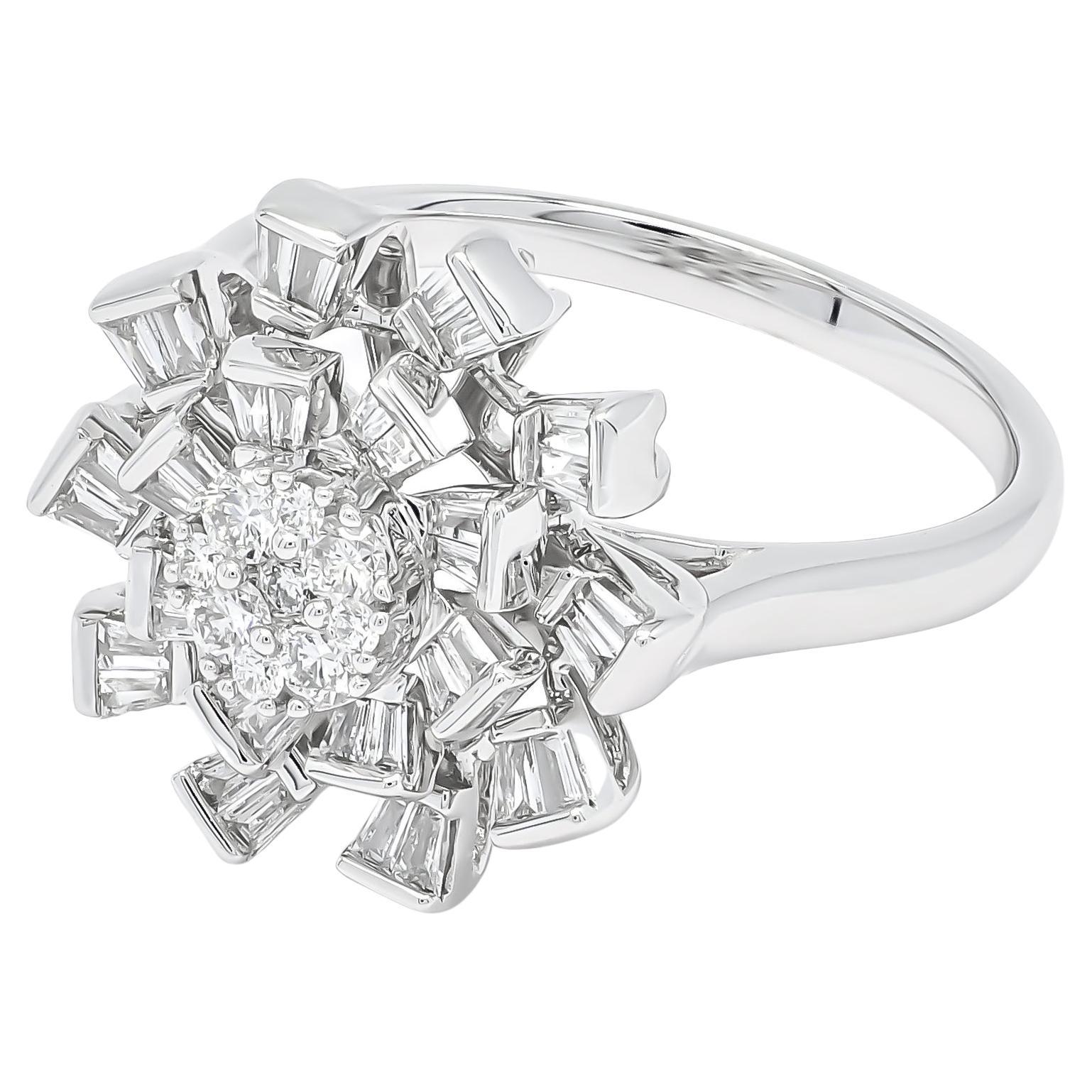 Natural Diamond 0.64 carats 18 Karat White Gold High Fashion Cocktail Ring For Sale