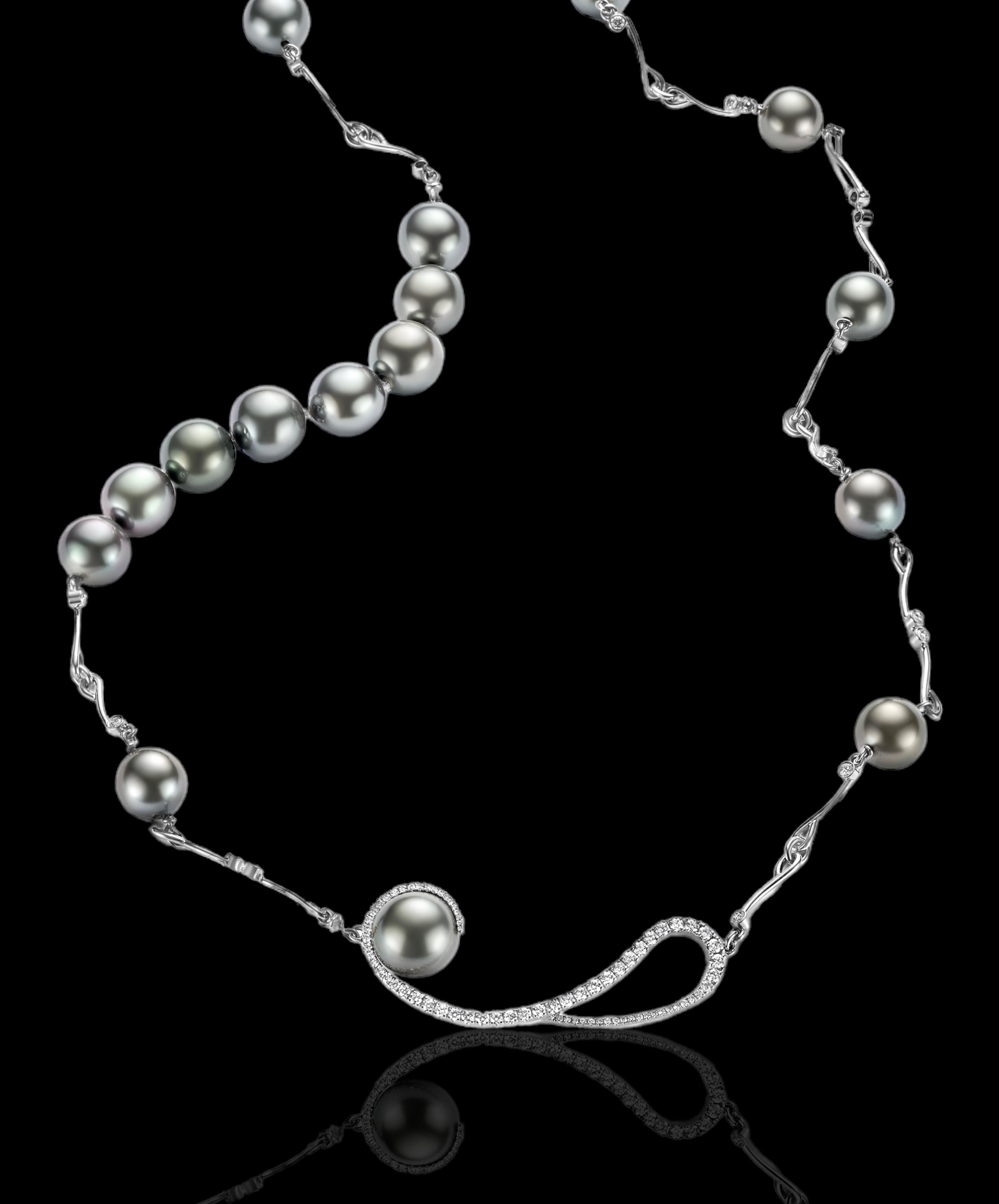 18kt White Gold Tahiti Pearl Necklace with 2.24 ct Brilliant cut Diamonds  In New Condition For Sale In Antwerp, BE