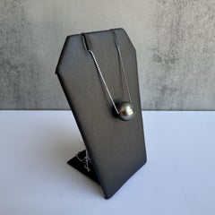 Collana di perle di Tahiti in oro bianco 18kt - Perla di Tahiti nera da 11,1 mm, &New