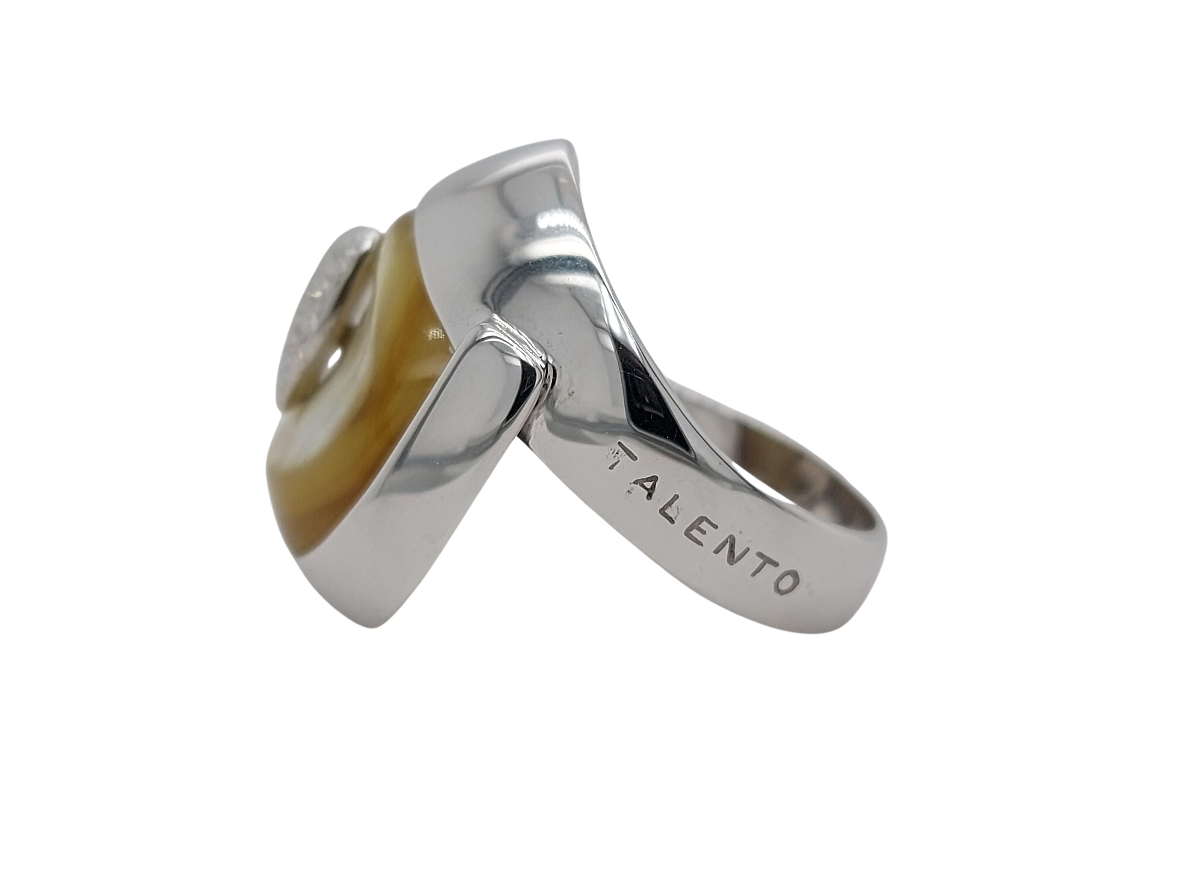 Women's or Men's 18kt White Gold Talento Italiano Ring with Diamonds & Nacre For Sale