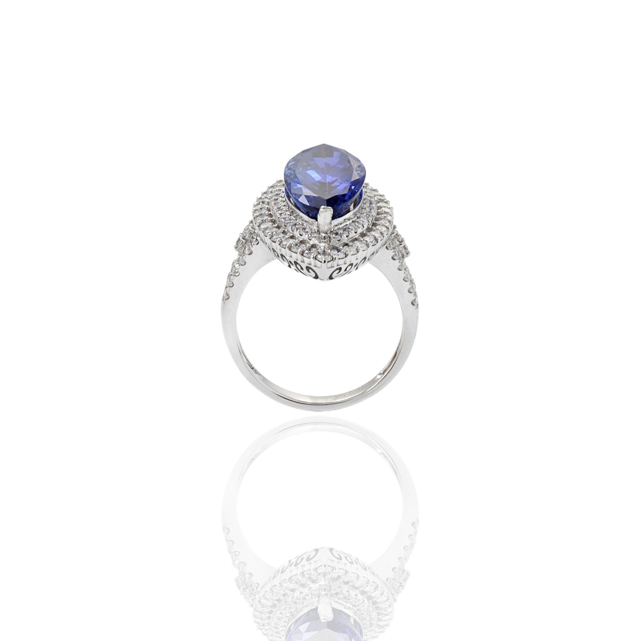 Women's or Men's 18KT White Gold Tanzanite And Diamond Ring For Sale