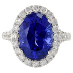 18KT White Gold Tanzanite and Diamond Ring
