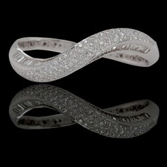 18kt White Gold Wave Bangle Round & Baguette 8.44ct Diamonds, ALGT Certified