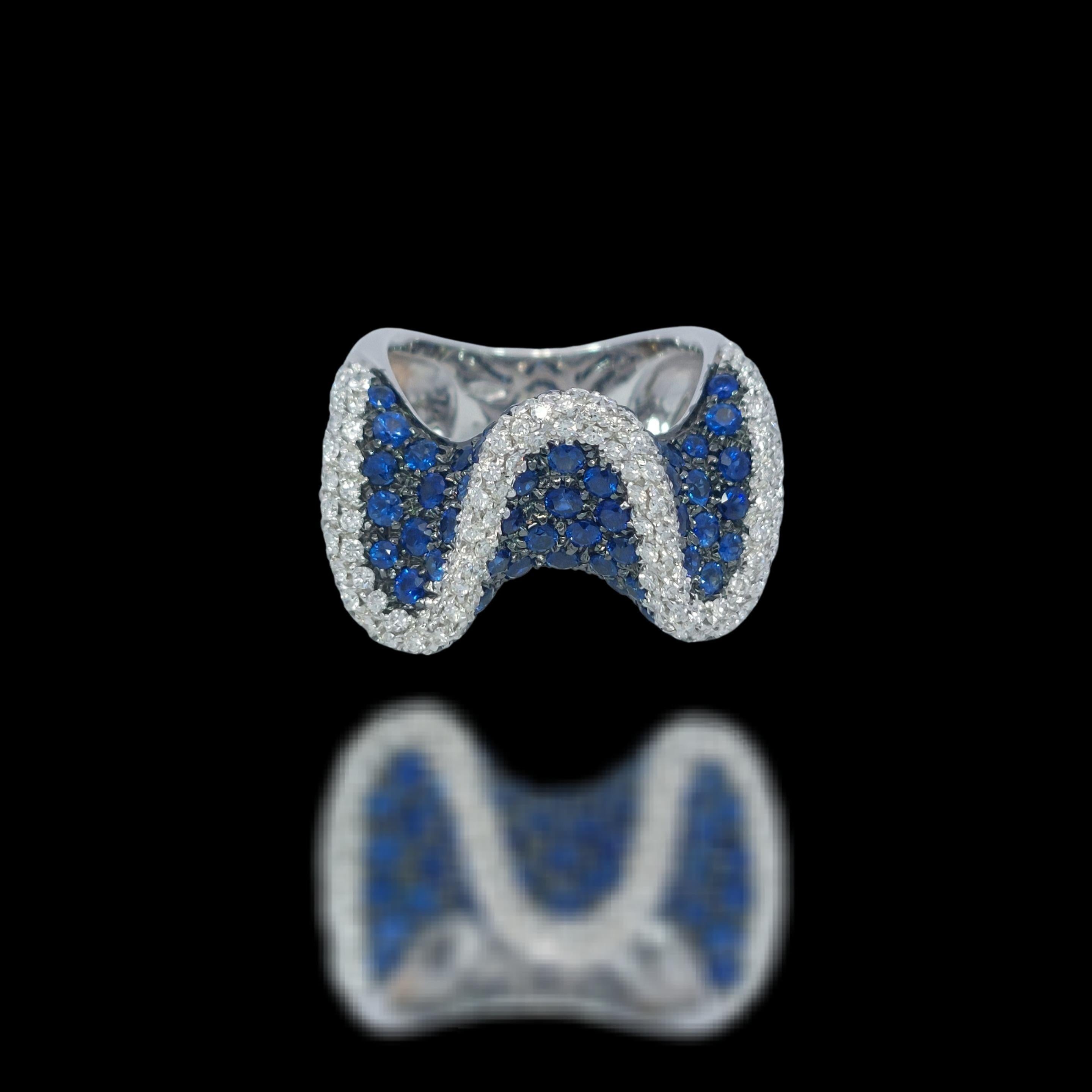 18kt White Gold Wavy Ring with 2.6ct Diamonds & 2.8ct Blue Sapphires For Sale 7