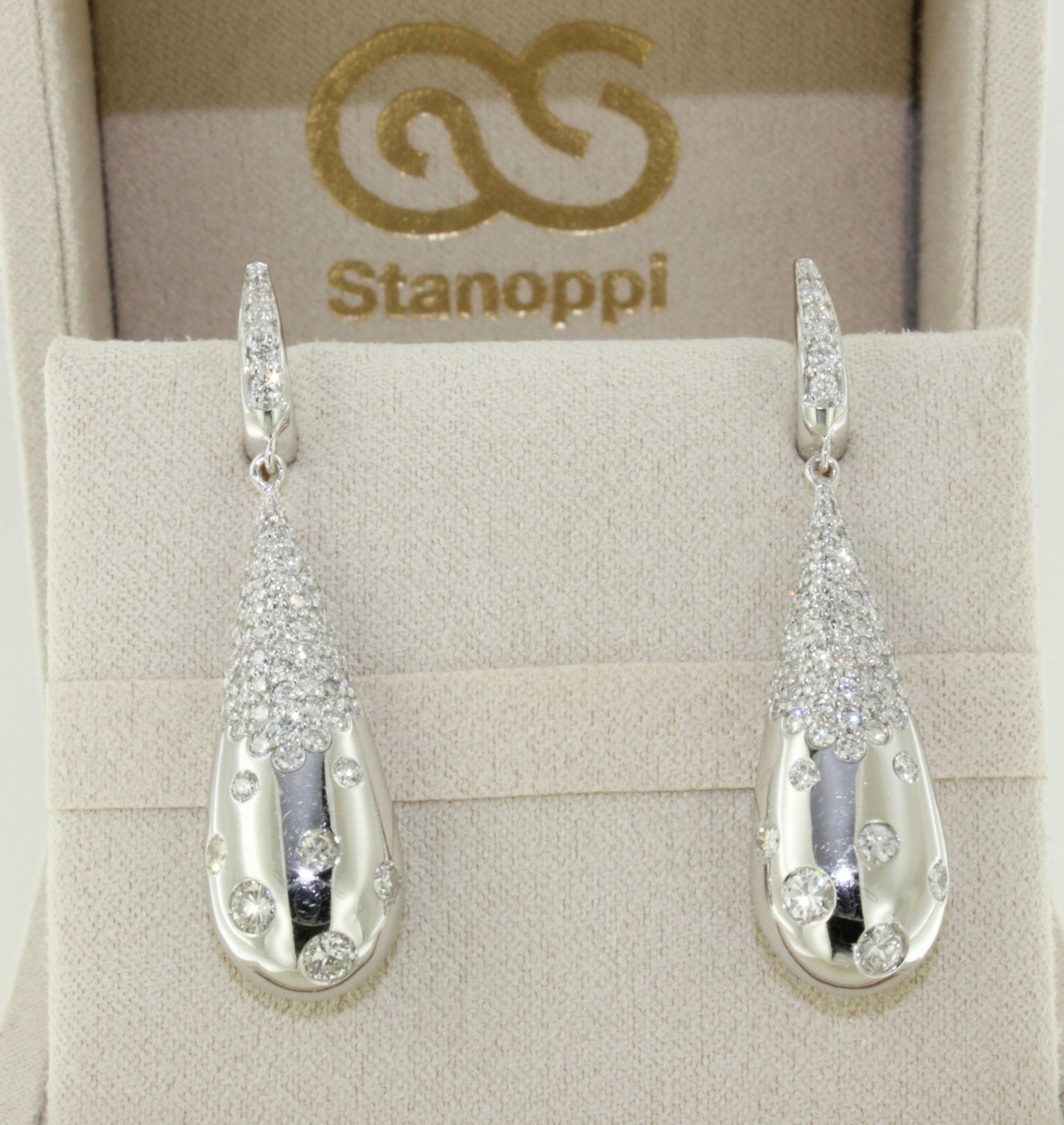 Women's or Men's 18Kt  White Gold  White Diamonds  Timeless Dangle Earrings For Sale