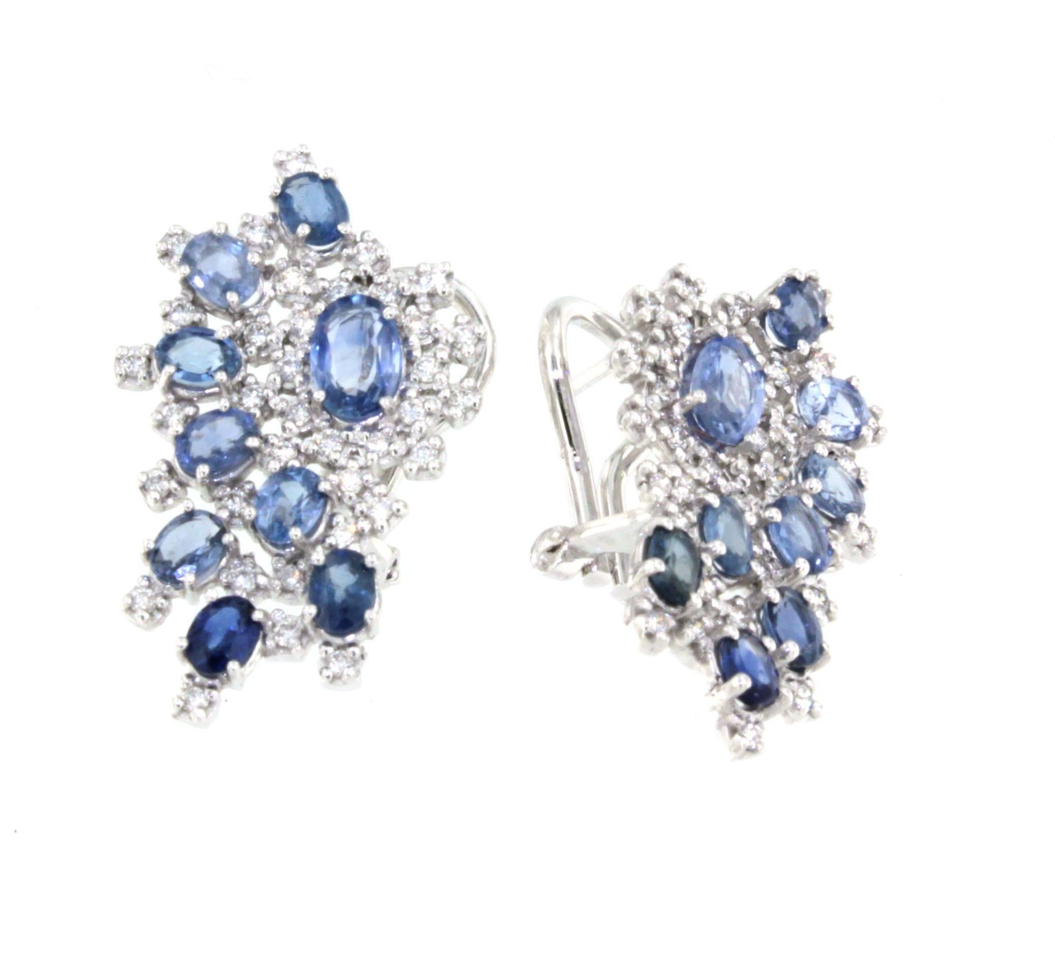 Beauty never stops until perfection is reached.
A unique piece for these elegant earrings made in Italy by Stanoppi Jewellery since 1948.
Modern and classic earrings in white gold 18kt with white Diamonds cts 1.15 and natural blue Sapphires cts