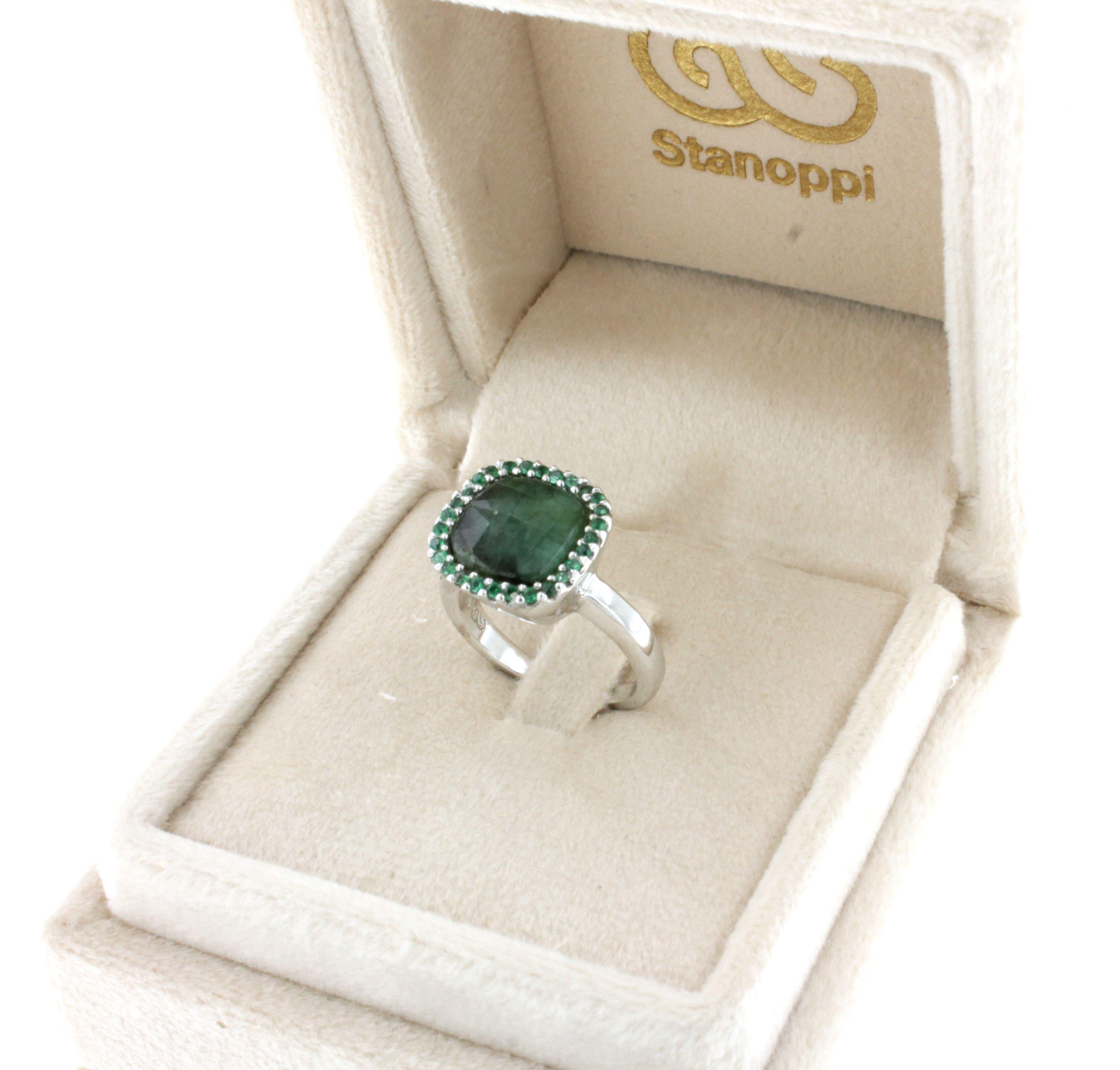 Modern 18Kt White Gold with Emerald Ring For Sale