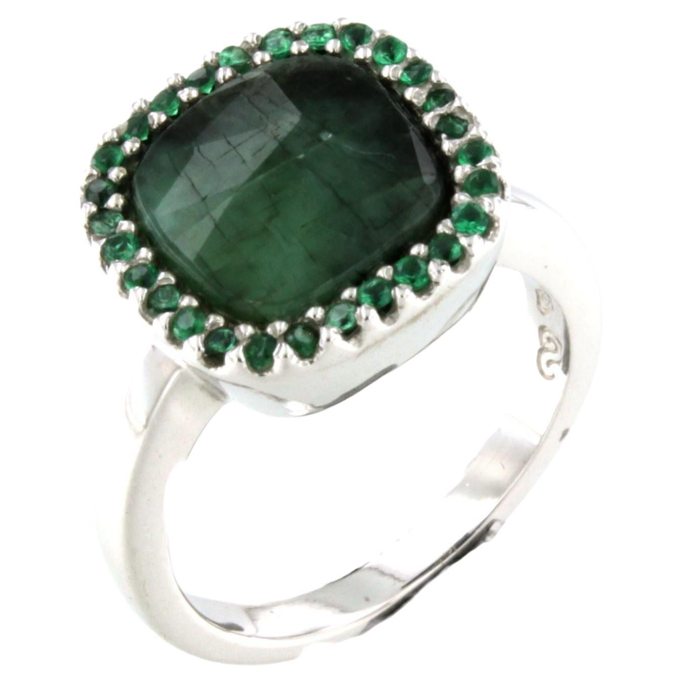 18Kt White Gold with Emerald Ring