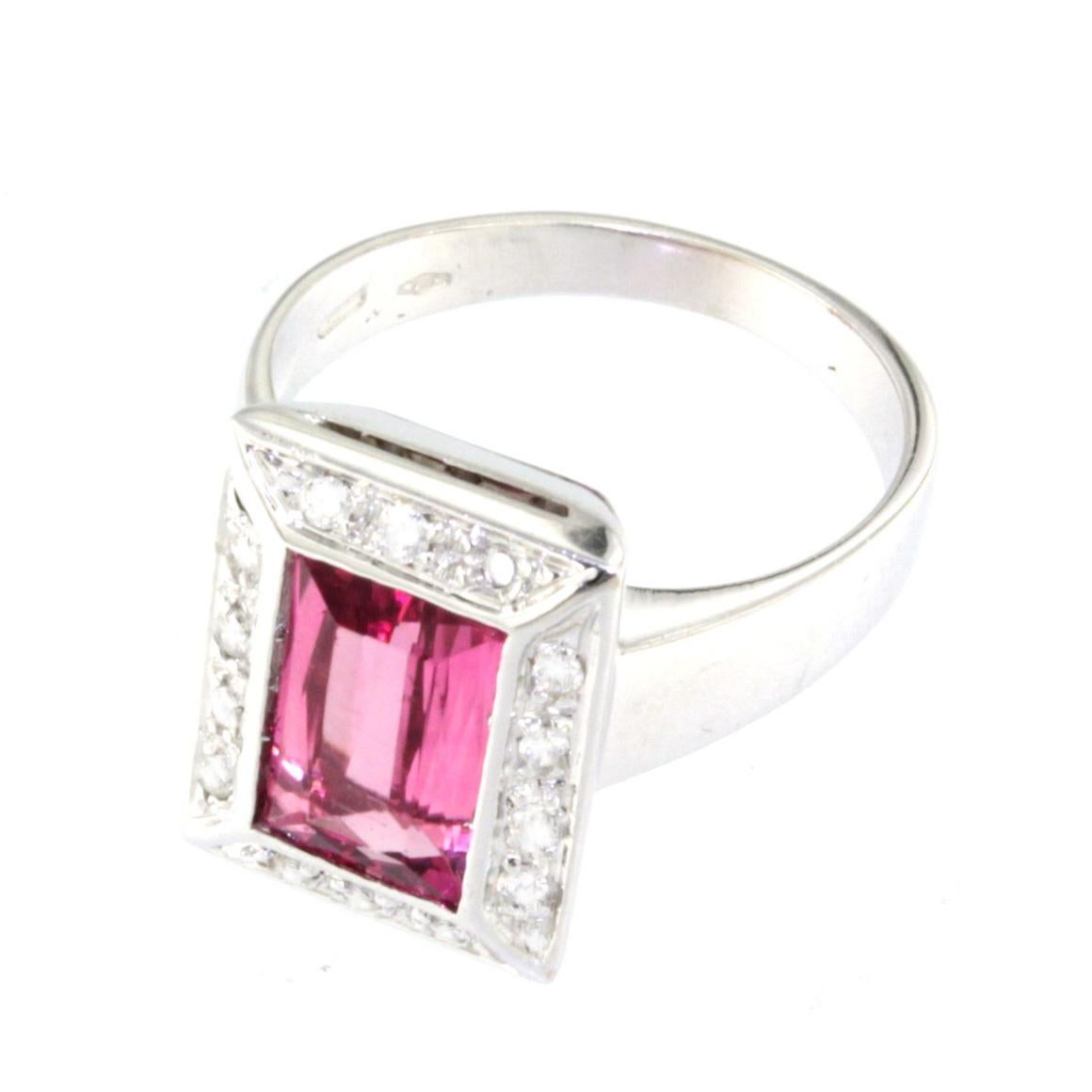 Baguette Cut 18kt White Gold with Pink Tourmaline and White Diamonds Ring For Sale