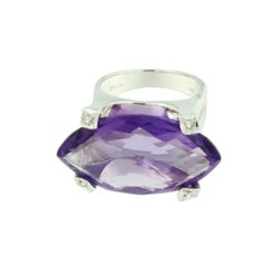 18Kt White Gold With Purple Amethyst  Amazing Cocktail Modern Fashion Ring