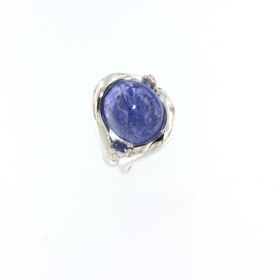 Oval Cut 18Kt White Gold with Tanzanite and White Diamonds Cocktail Modern Timeless Ring For Sale