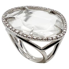 Bague blanche 18kt avec diamants et cristal de roche